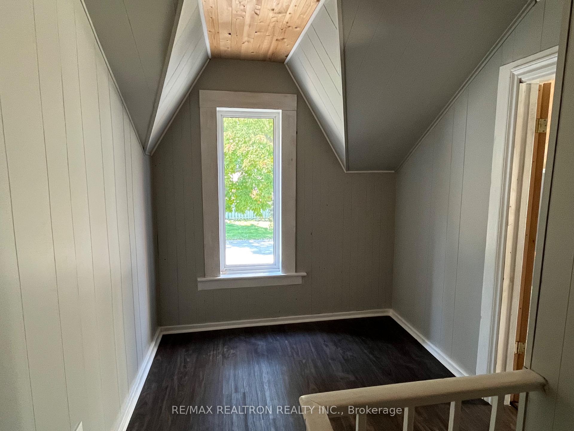 Photo 15 of 287 Victoria Street S, Arran-Elderslie — HOMEH