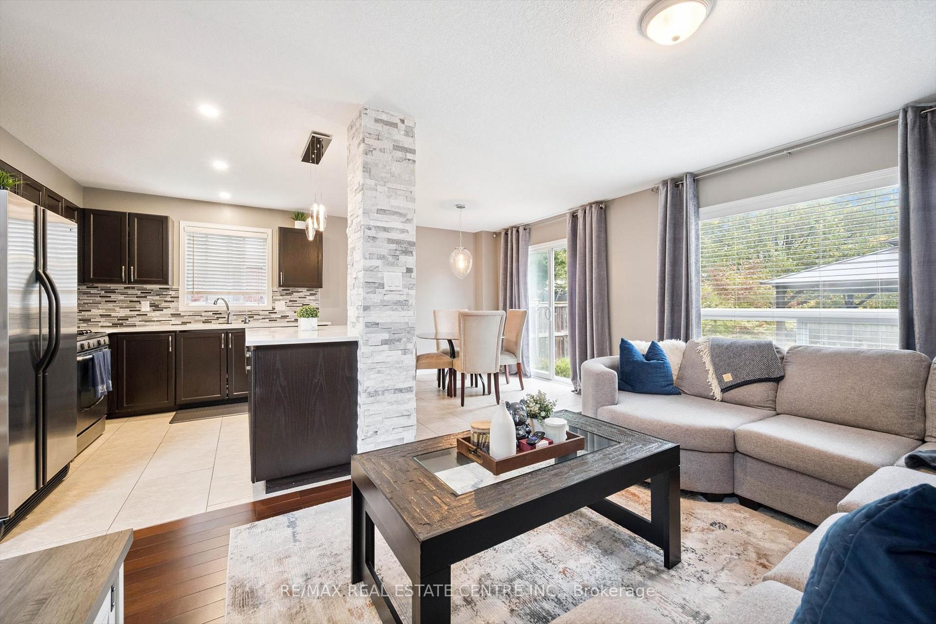 Photo 8 of 394 Sauve Crescent, Waterloo — HOMEH