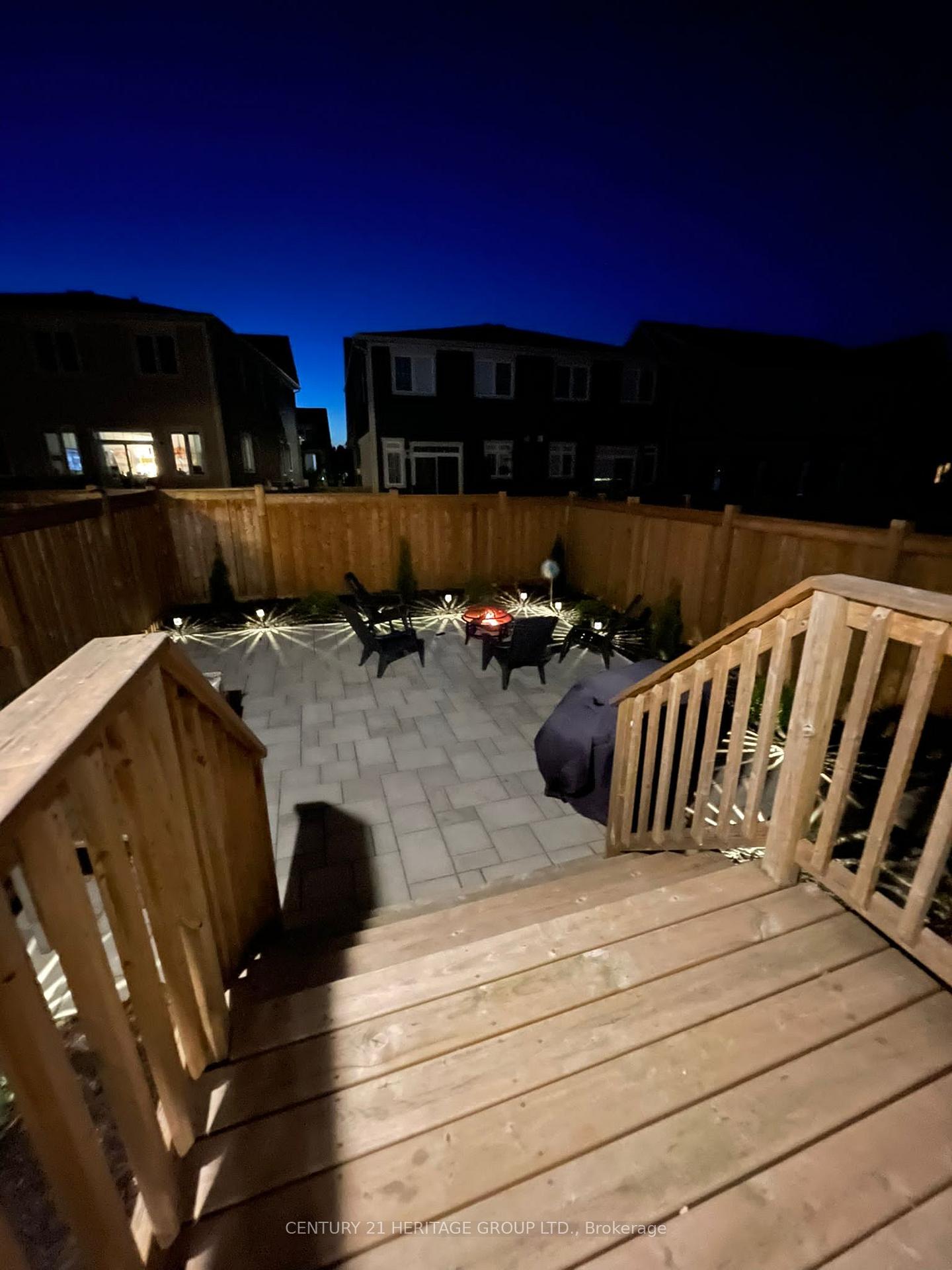 Photo 3 of 189 Yellow Birch Crescent, Blue Mountains — HOMEH