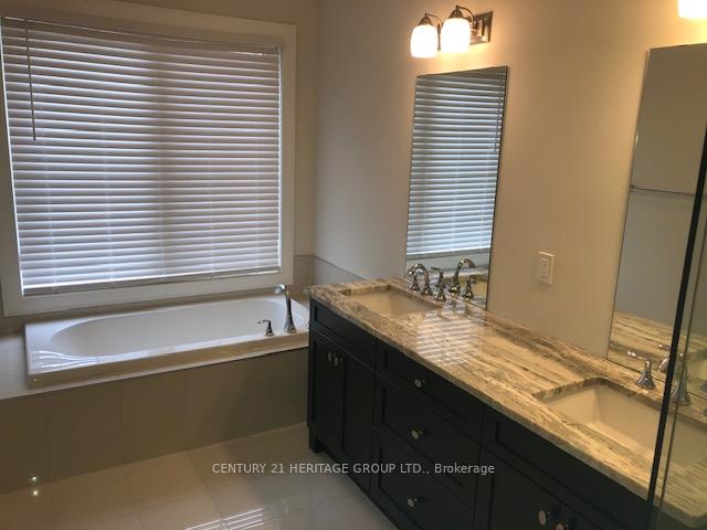 Photo 16 of 189 Yellow Birch Crescent, Blue Mountains — HOMEH