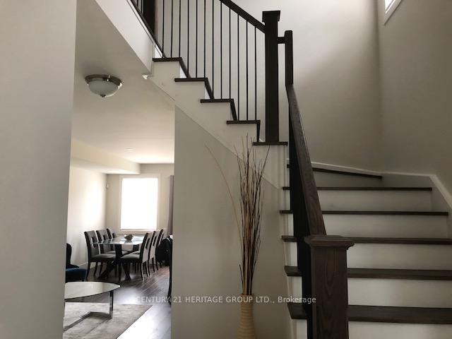 Photo 18 of 189 Yellow Birch Crescent, Blue Mountains — HOMEH