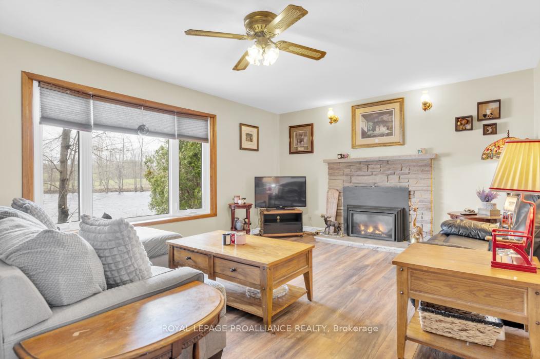 Photo 4 of 301 Sherry Road, Tweed, Hungerford (Twp) — HOMEH