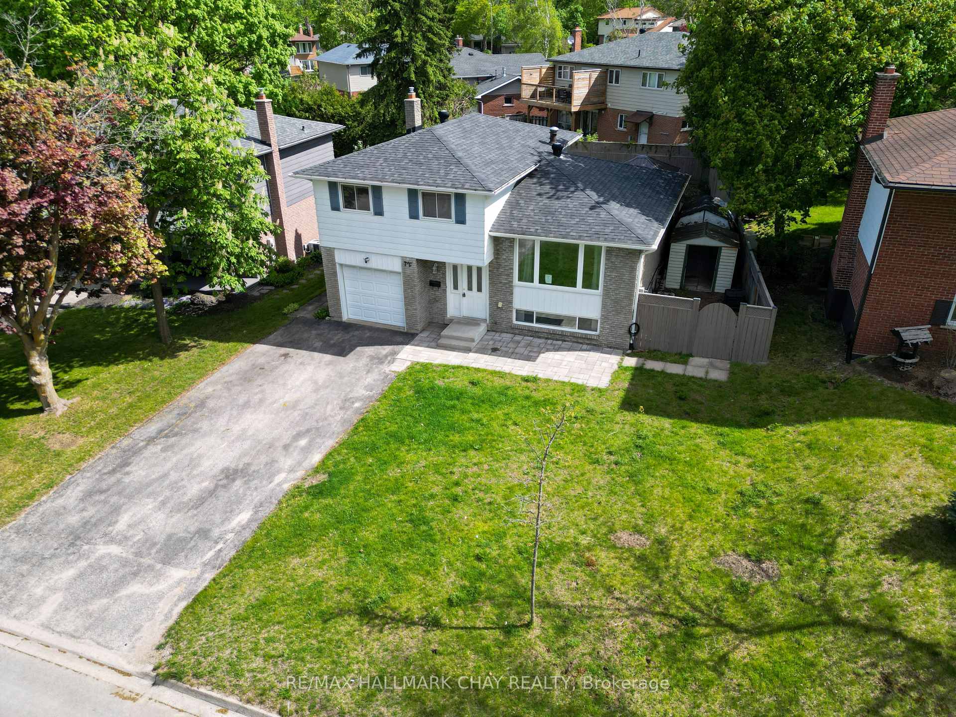 Photo 1 of 72 Jane Crescent, Barrie, Allandale Heights — HOMEH