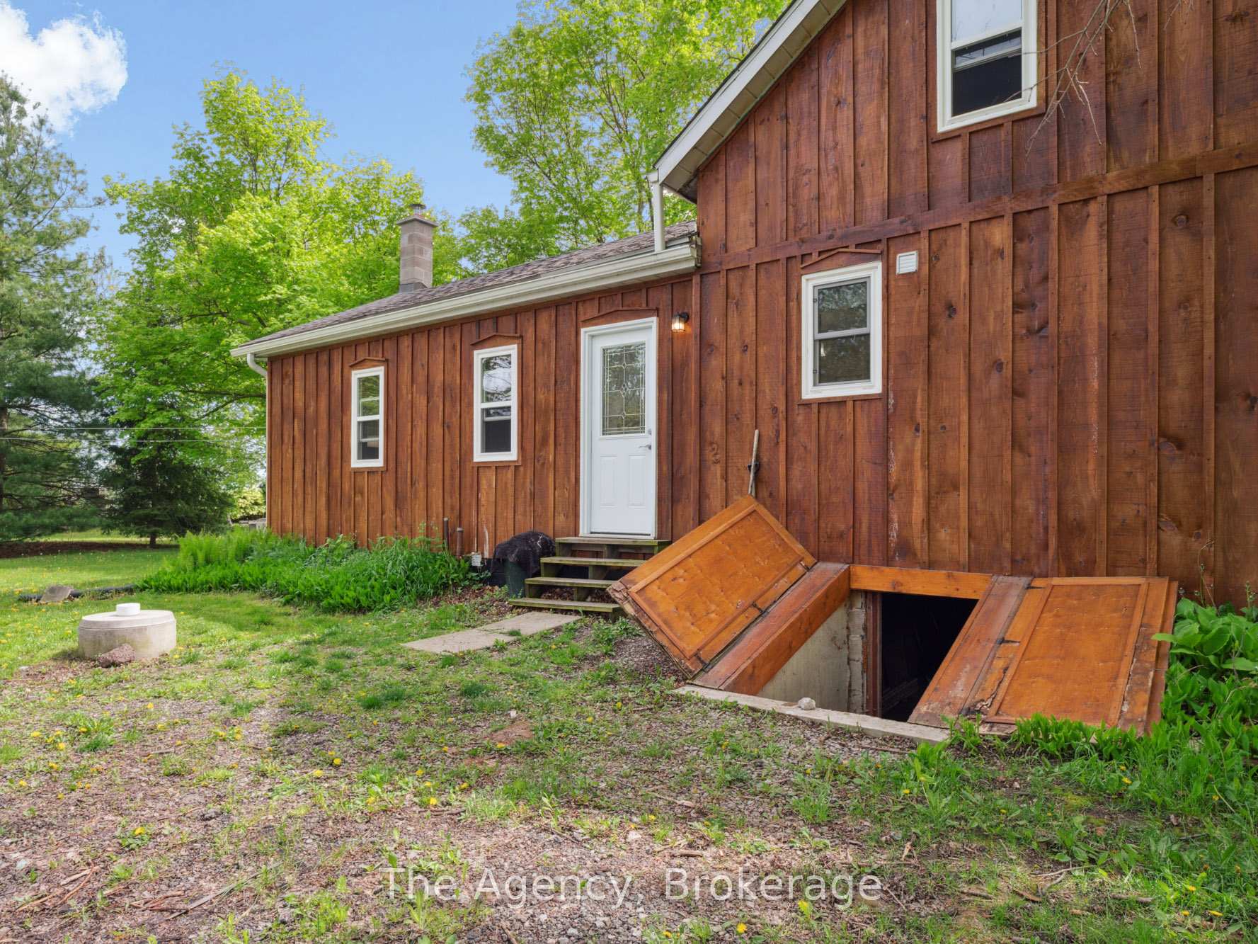 Photo 23 of 83456 Old River Road W, Wainfleet, Marshville/Winger — HOMEH