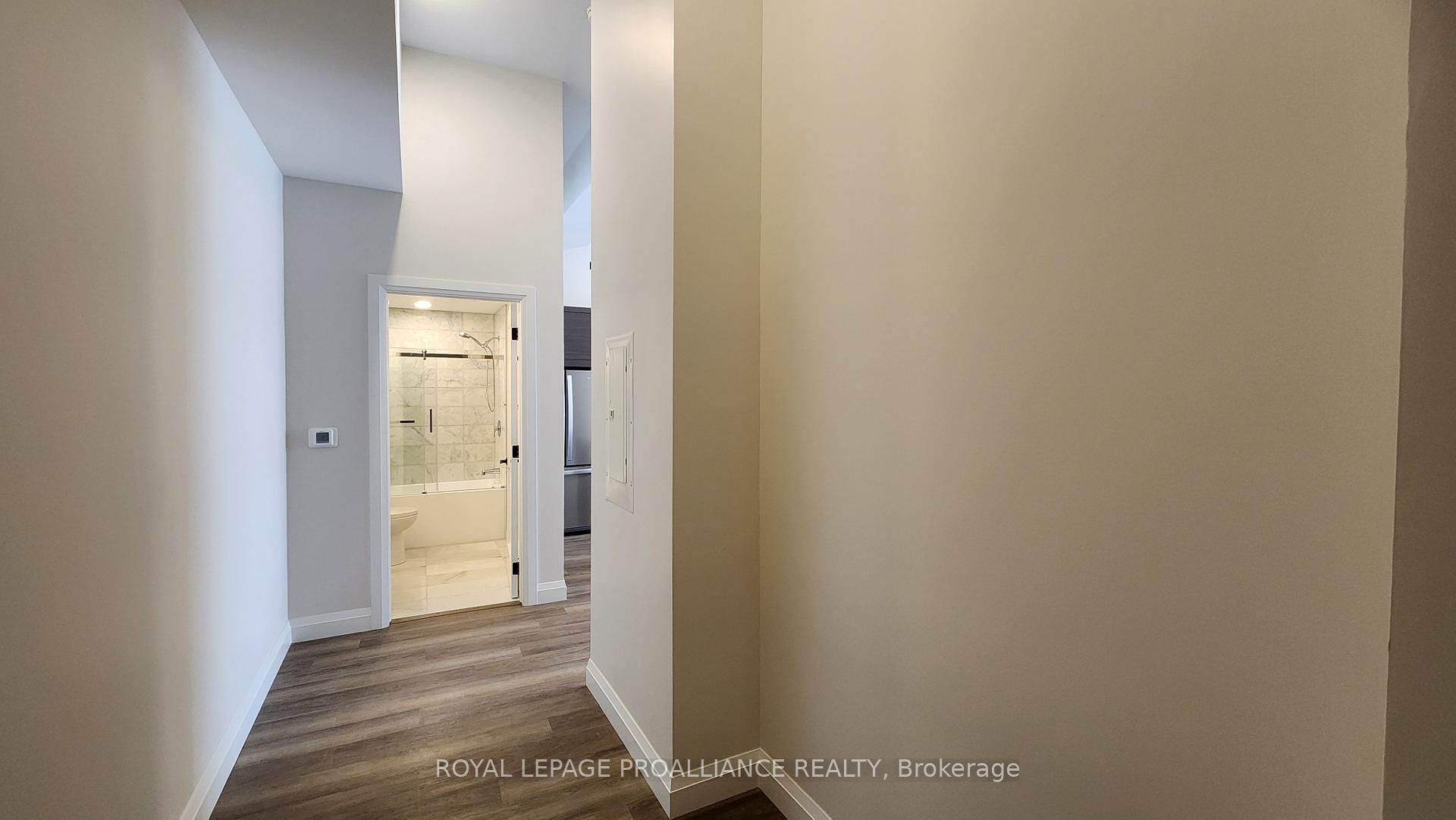 Photo 2 of Unit 3, 261 Front Street, Belleville, Belleville Ward — HOMEH