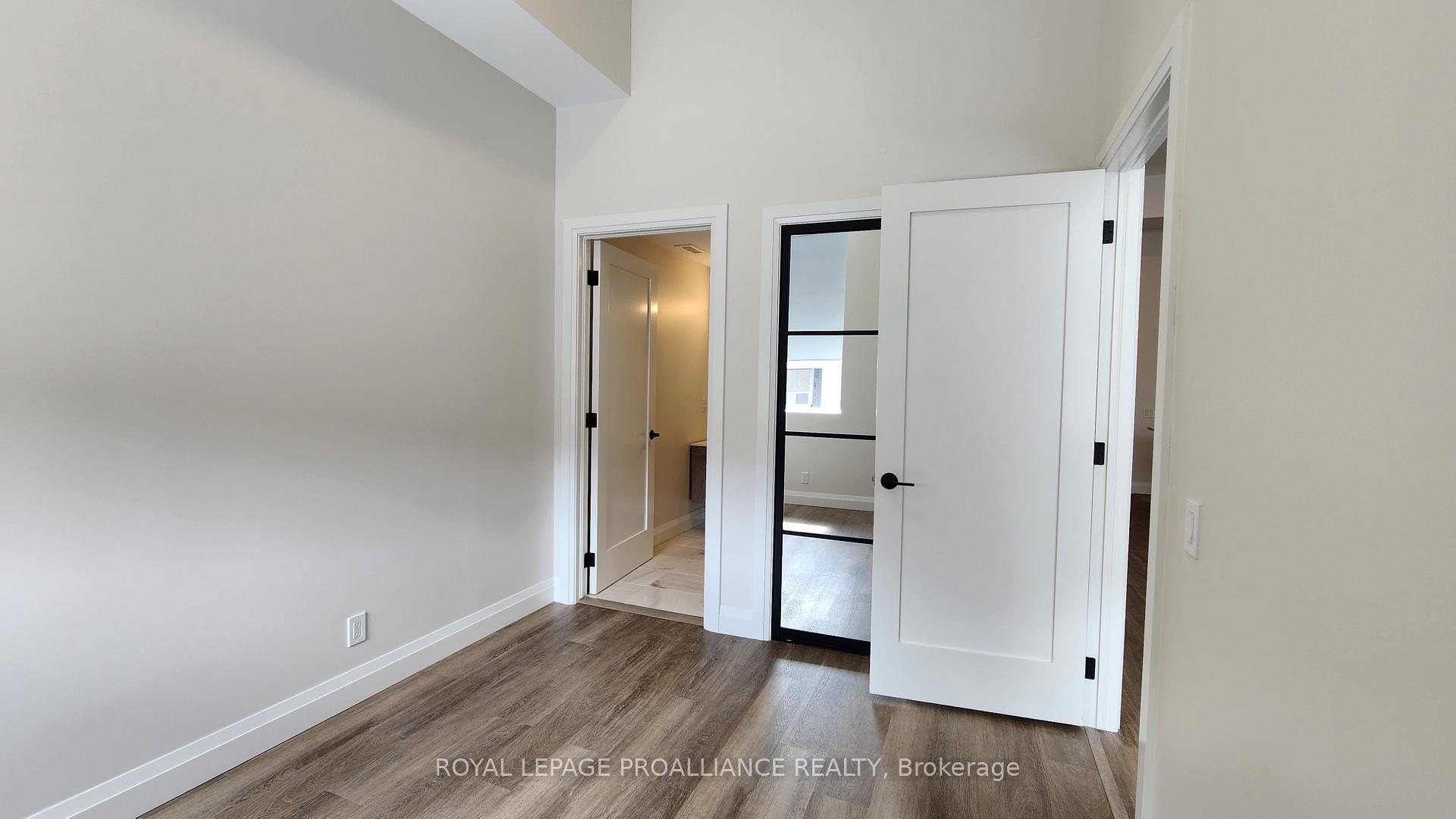 Photo 19 of Unit 3, 261 Front Street, Belleville, Belleville Ward — HOMEH