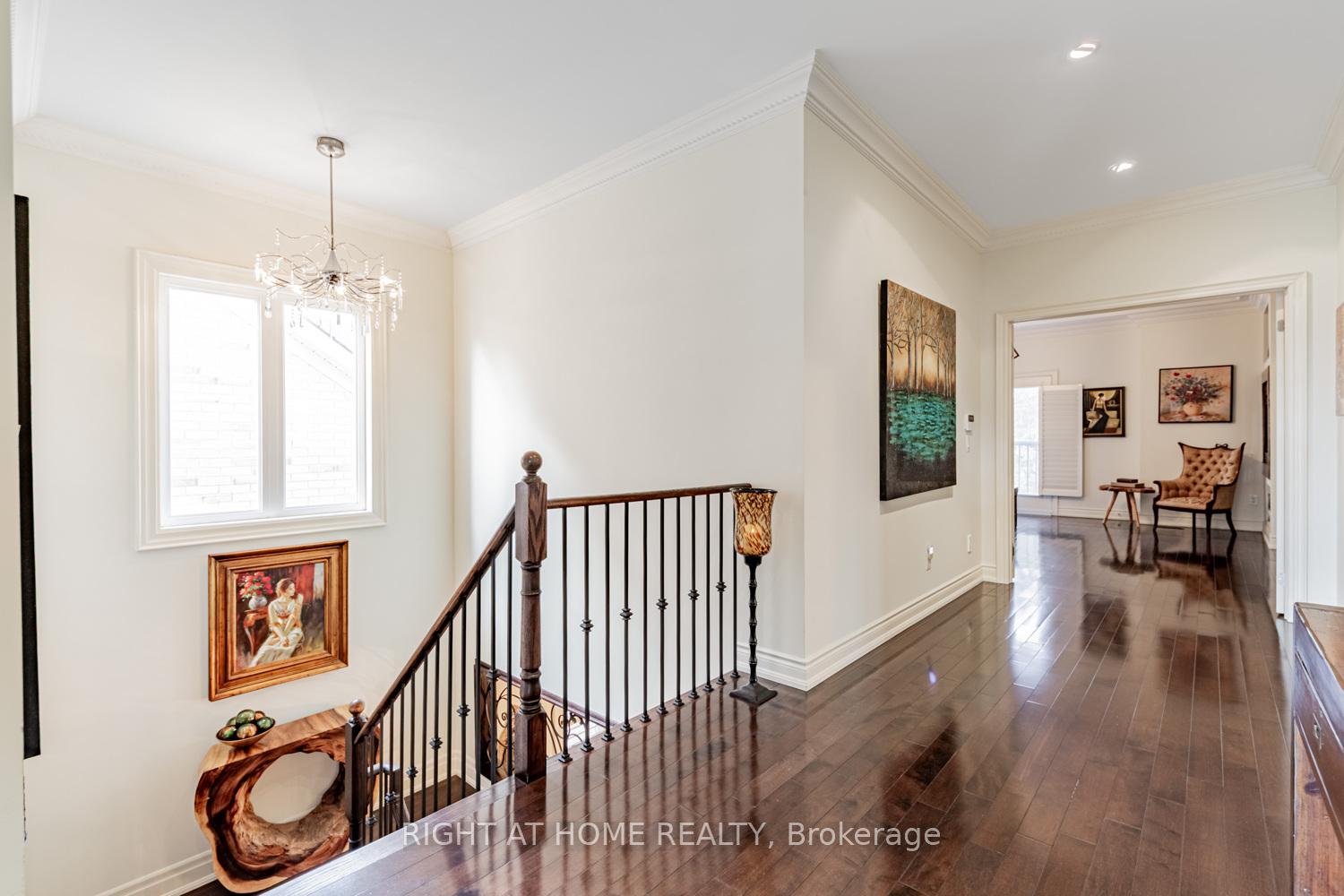 Photo 21 of 82 Rivermill Crescent, Vaughan, Patterson — HOMEH
