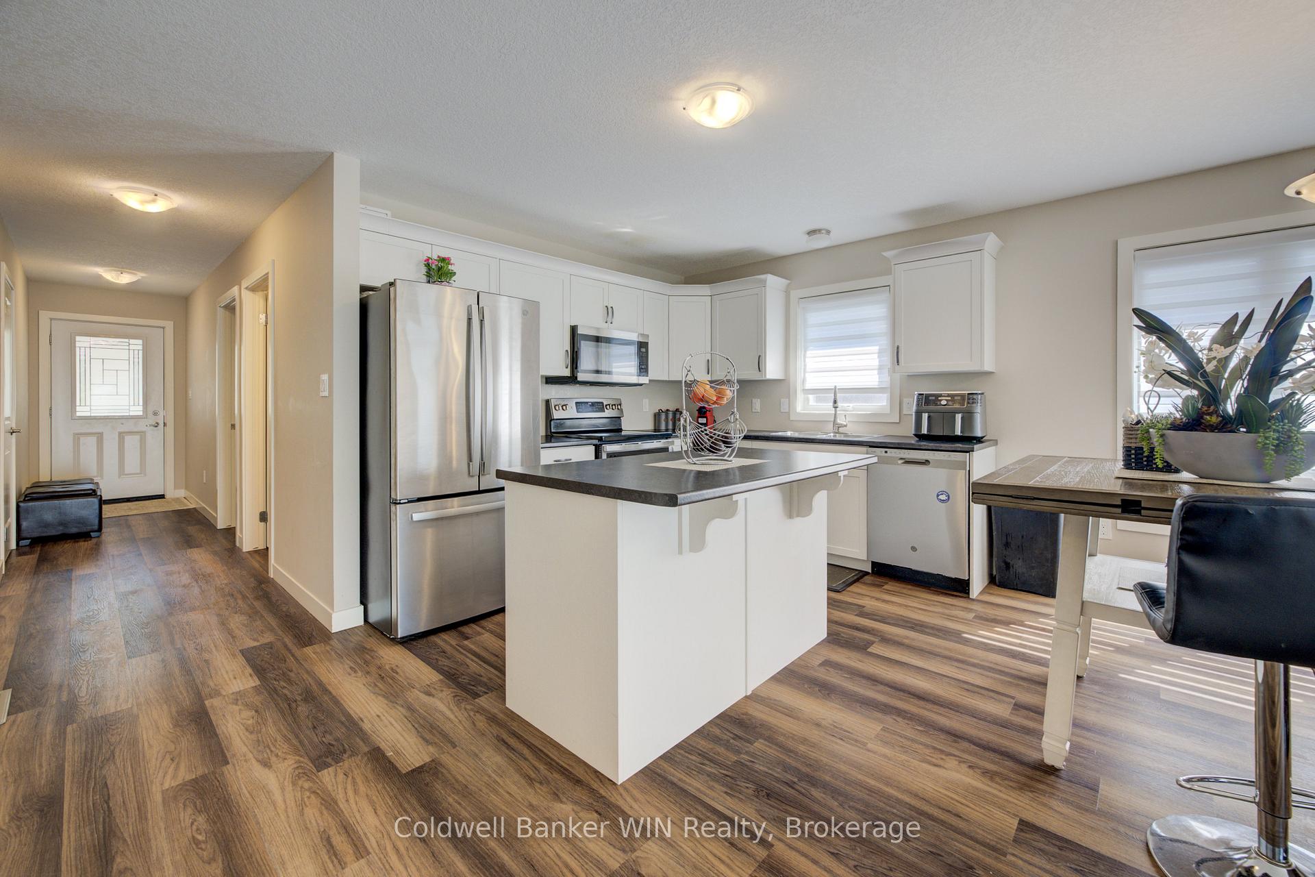 Photo 12 of 780 Waterloo Street, Wellington North, Mount Forest — HOMEH