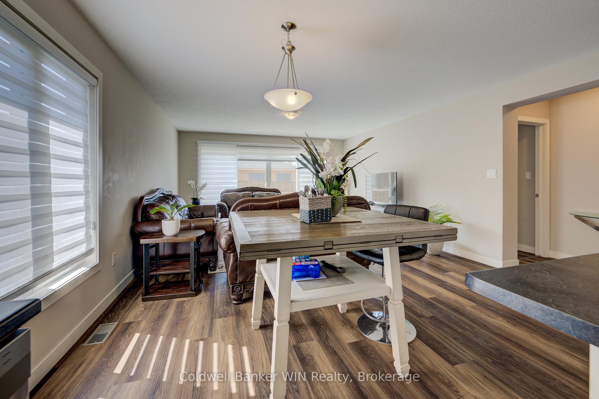 Photo 16 of 780 Waterloo Street, Wellington North, Mount Forest — HOMEH