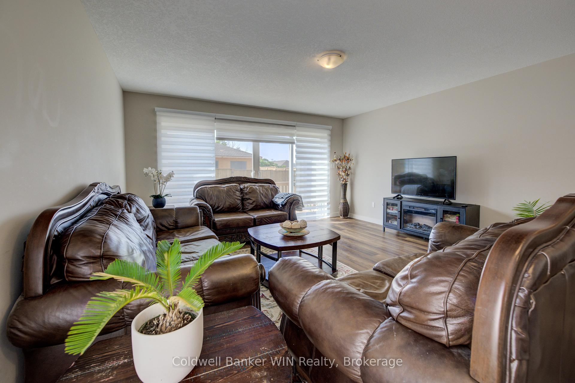 Photo 17 of 780 Waterloo Street, Wellington North, Mount Forest — HOMEH