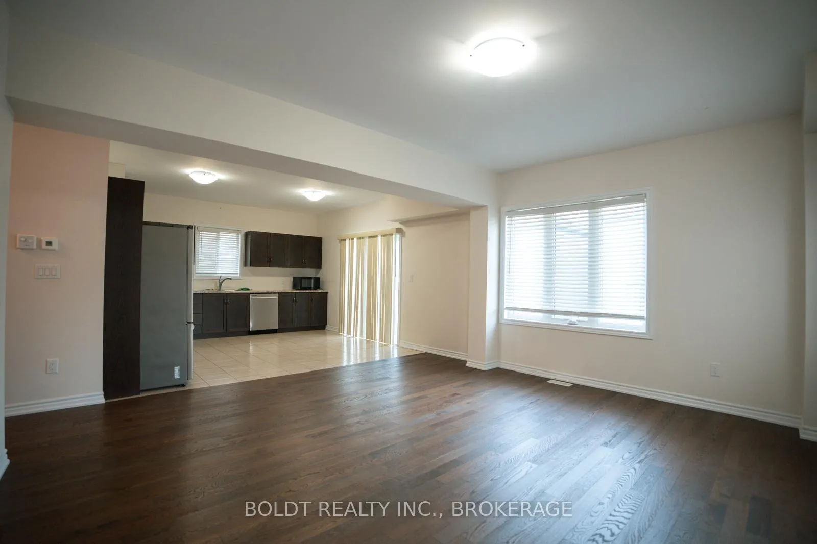 Photo 7 of 244 Bethune Avenue, Welland, Lincoln/Crowland — HOMEH
