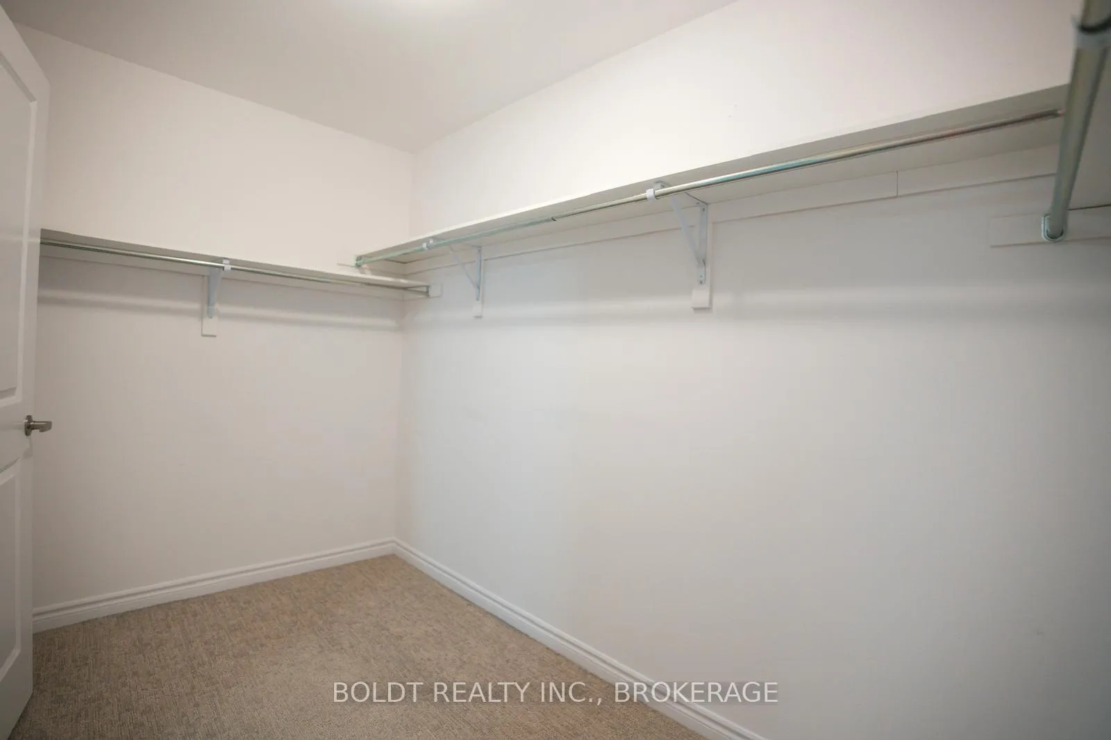 Photo 25 of 244 Bethune Avenue, Welland, Lincoln/Crowland — HOMEH