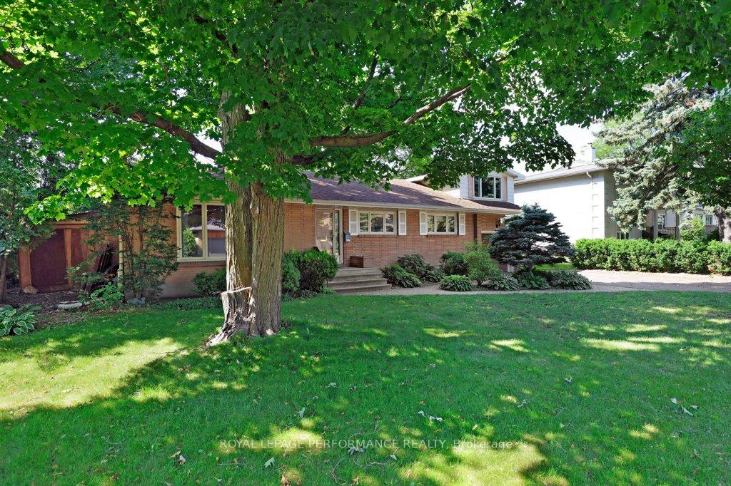 Photo 2 of 1388 Wesmar Drive, Ottawa, Alta Vista — HOMEH