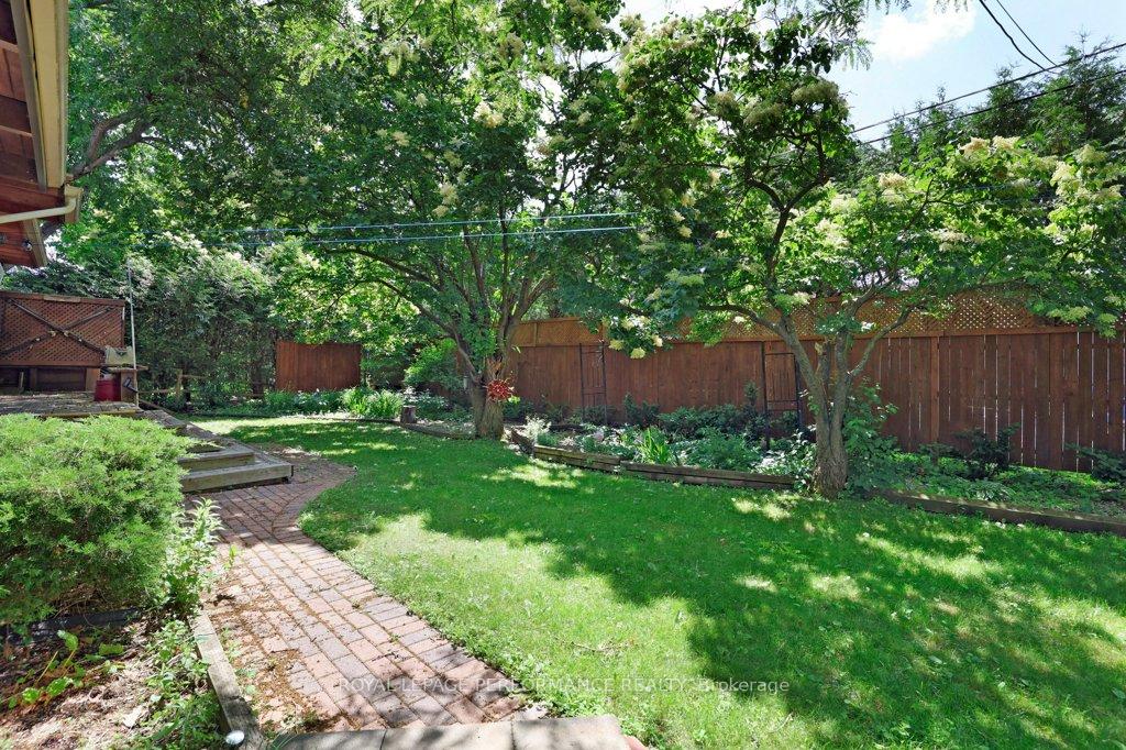 Photo 38 of 1388 Wesmar Drive, Ottawa, Alta Vista — HOMEH