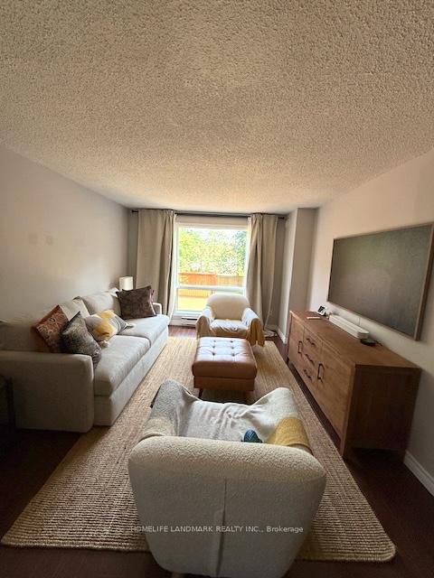 Photo 7 of 494 Old Orchard Place, Waterloo, Westvale — HOMEH