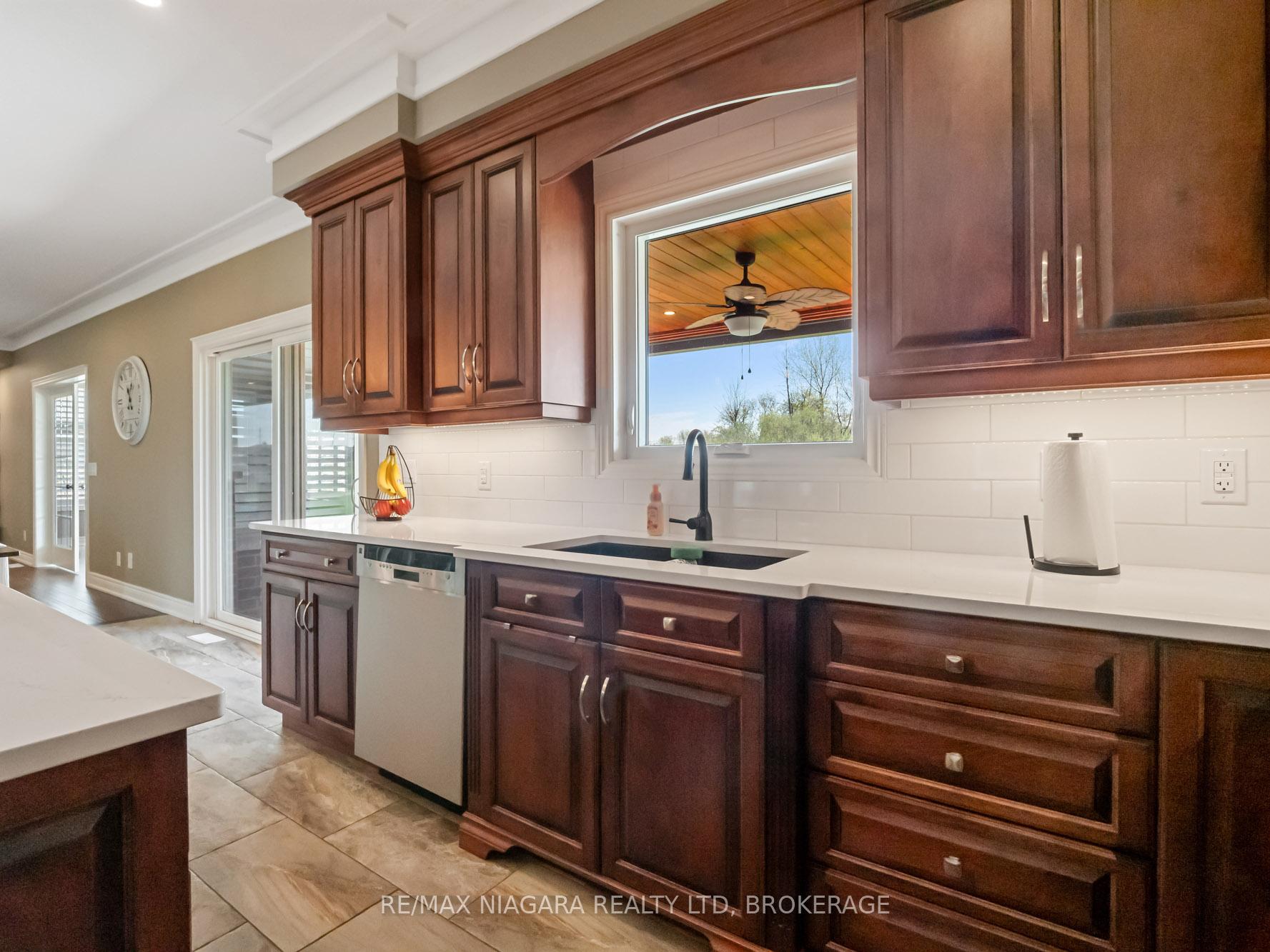 Photo 12 of 20227 Youngs Road S, Wainfleet, Marshville/Winger — HOMEH