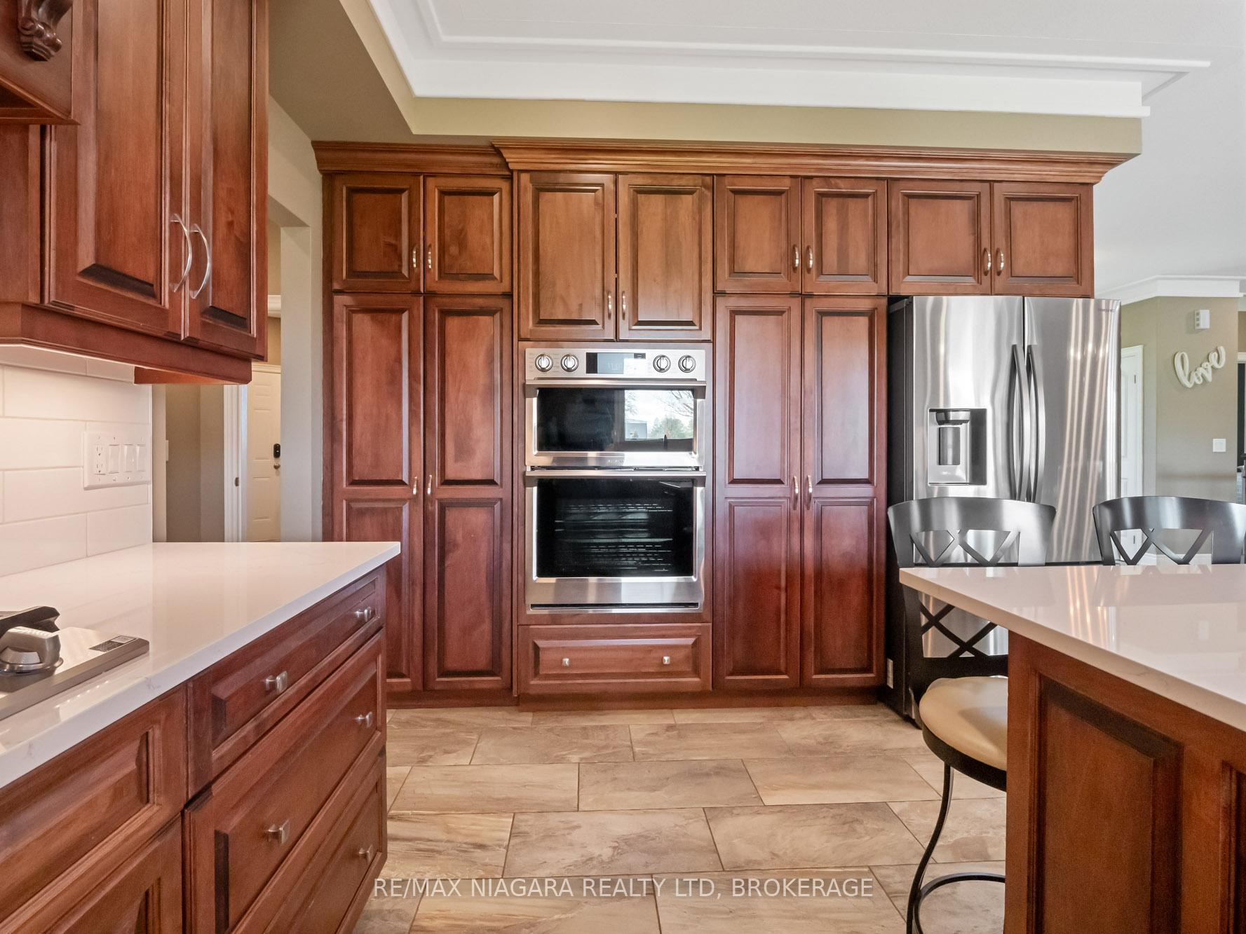 Photo 14 of 20227 Youngs Road S, Wainfleet, Marshville/Winger — HOMEH