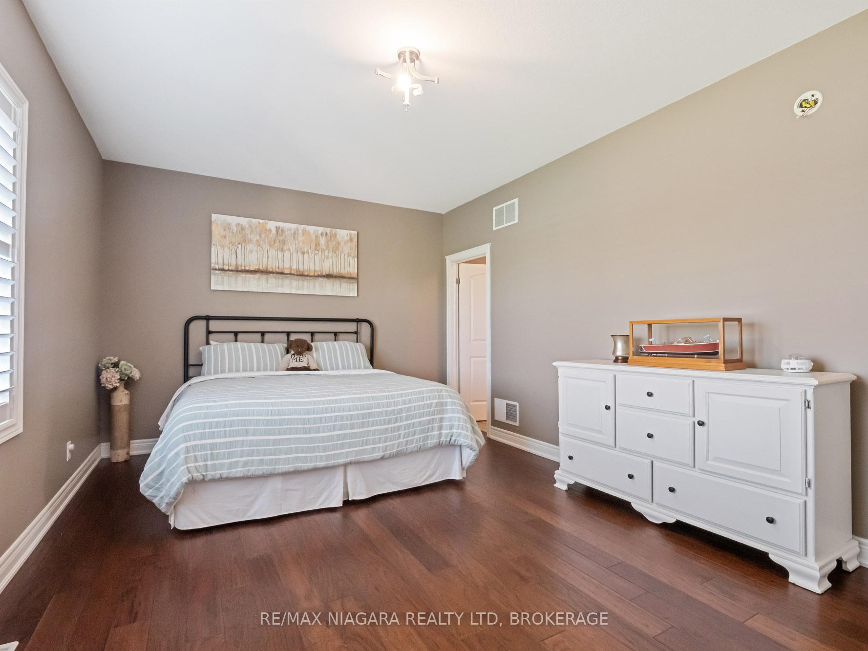 Photo 25 of 20227 Youngs Road S, Wainfleet, Marshville/Winger — HOMEH
