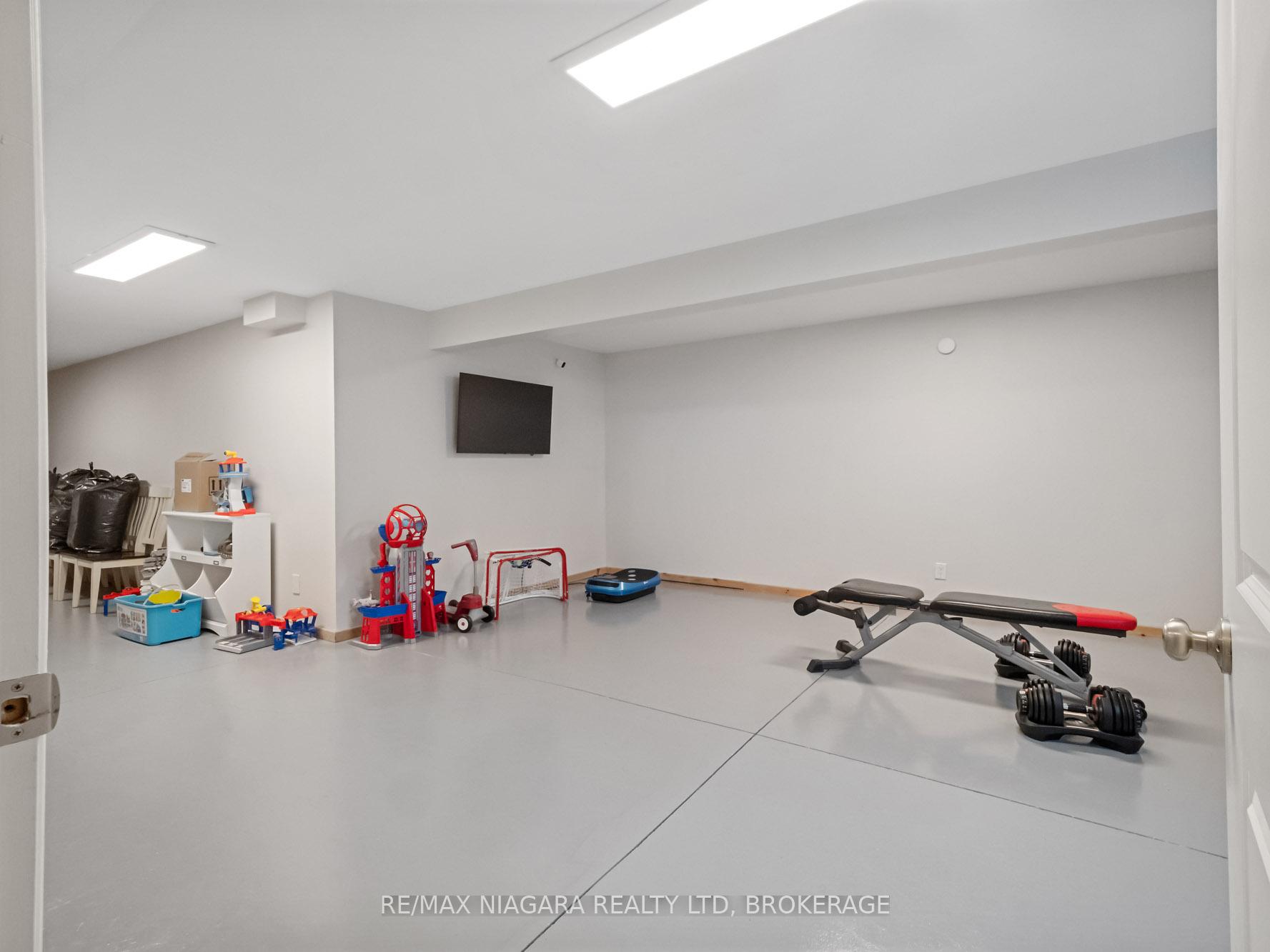 Photo 31 of 20227 Youngs Road S, Wainfleet, Marshville/Winger — HOMEH