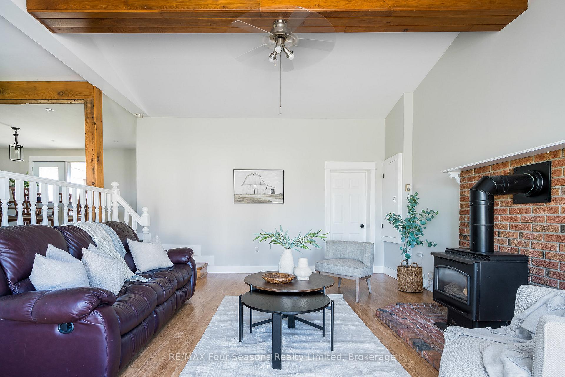 Photo 15 of 475 Lyons Court, Wasaga Beach — HOMEH