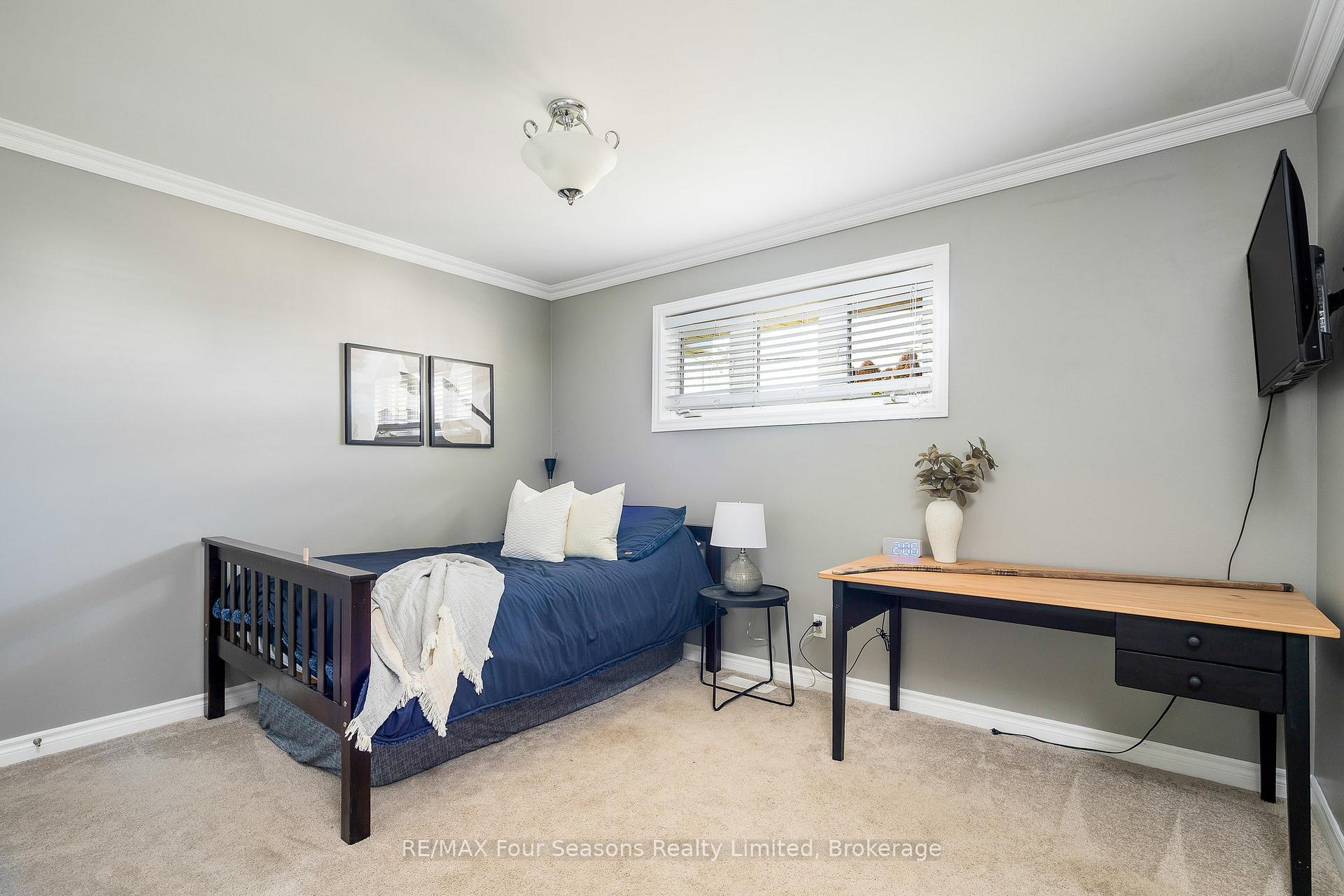 Photo 18 of 475 Lyons Court, Wasaga Beach — HOMEH