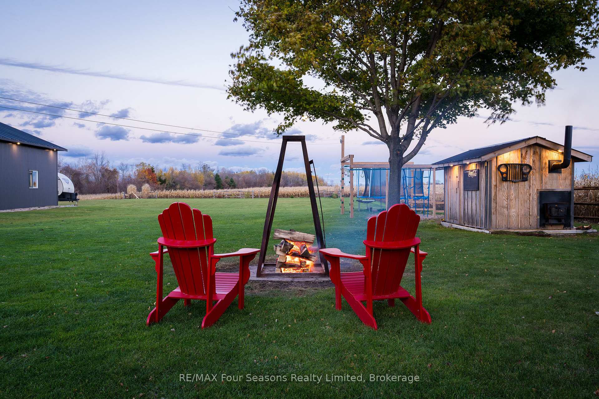 Photo 33 of 475 Lyons Court, Wasaga Beach — HOMEH
