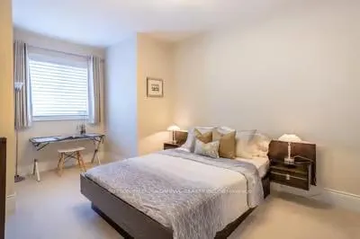 Photo 14 of 203 Hunterwood Chase, Vaughan, Rural Vaughan — HOMEH
