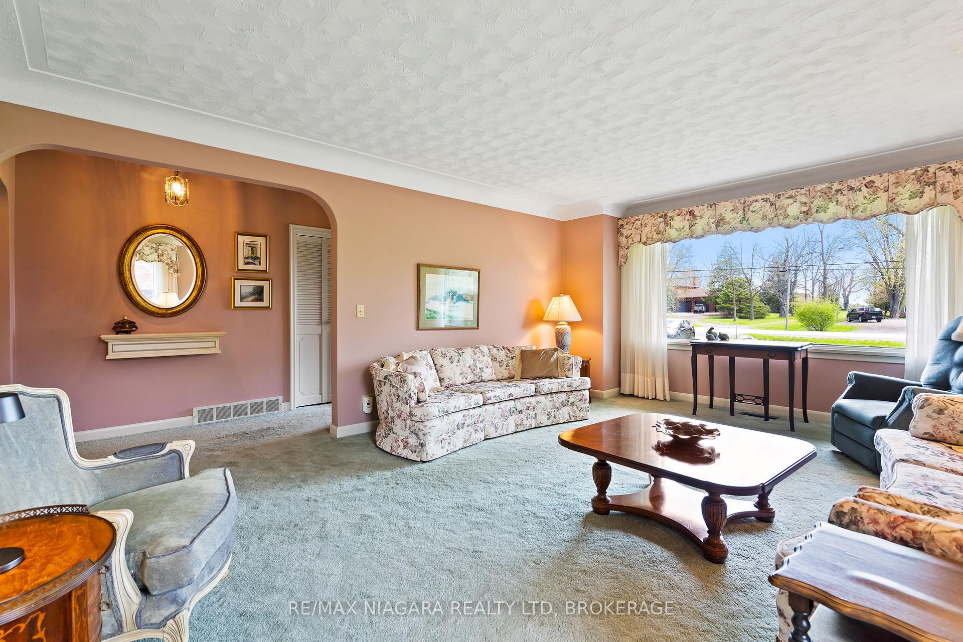 Photo 8 of 11692 Burnaby Road, Wainfleet, Marshville/Winger — HOMEH