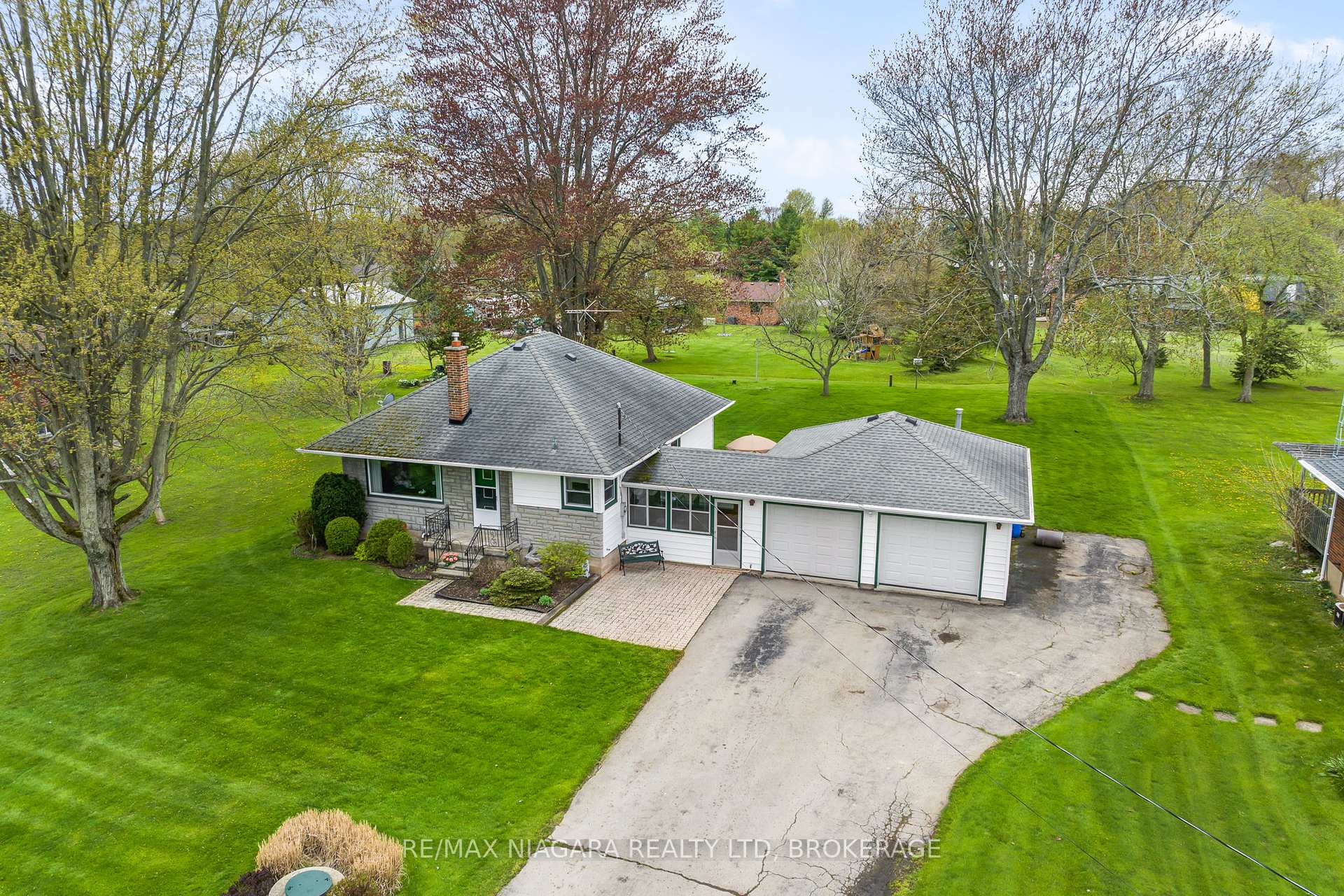 Photo 22 of 11692 Burnaby Road, Wainfleet, Marshville/Winger — HOMEH