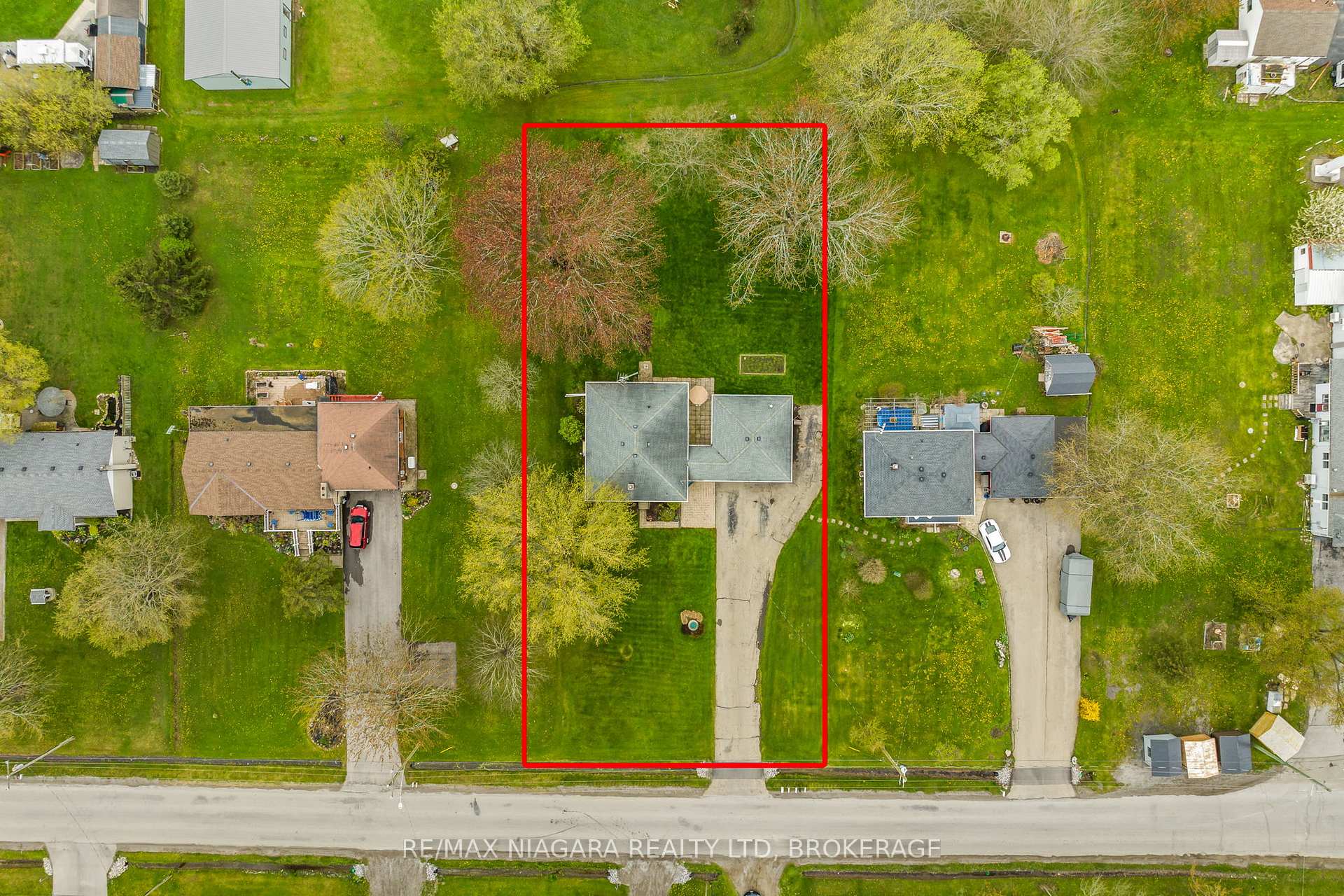Photo 32 of 11692 Burnaby Road, Wainfleet, Marshville/Winger — HOMEH