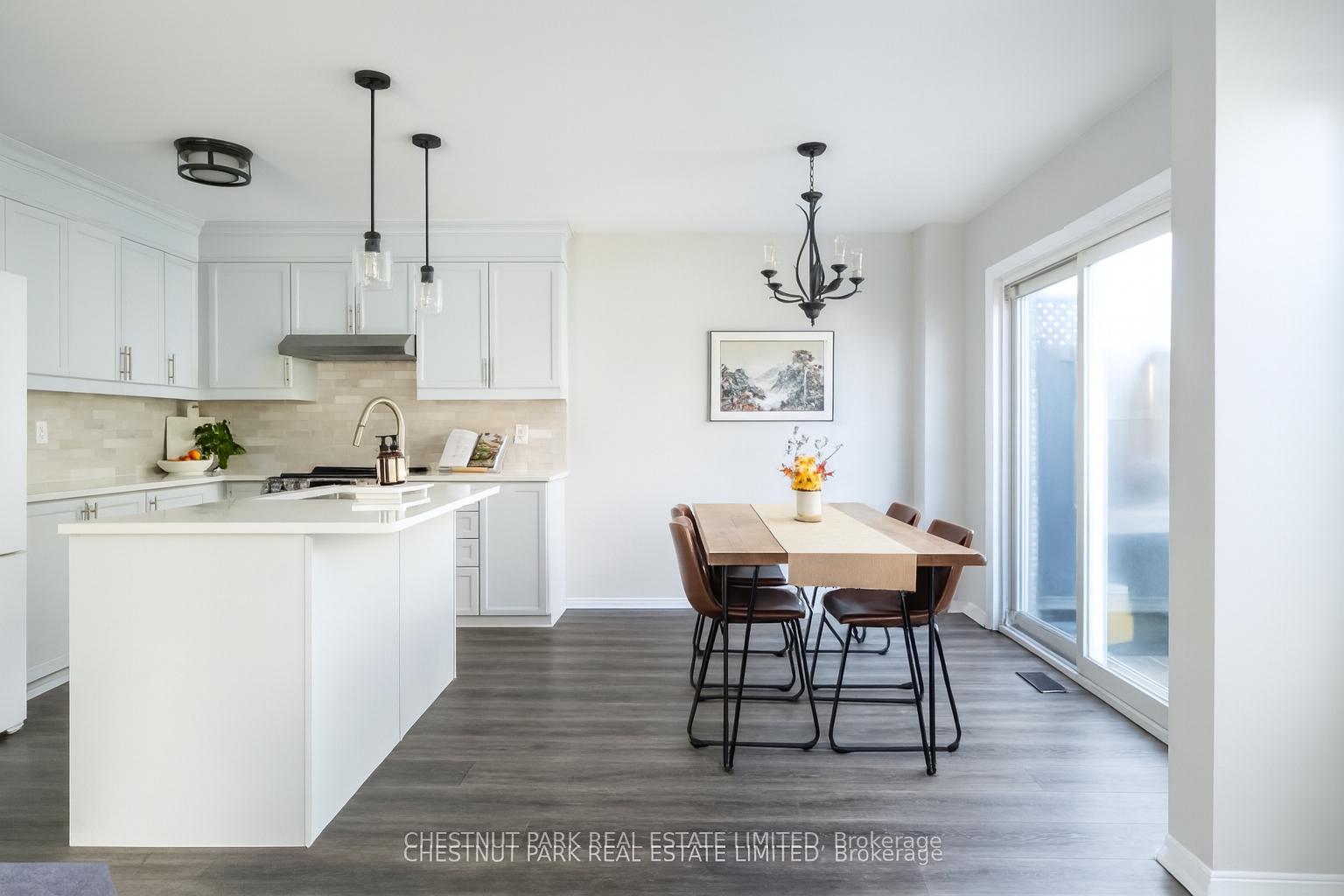 Photo 7 of 5 Bolster Lane, Uxbridge — HOMEH