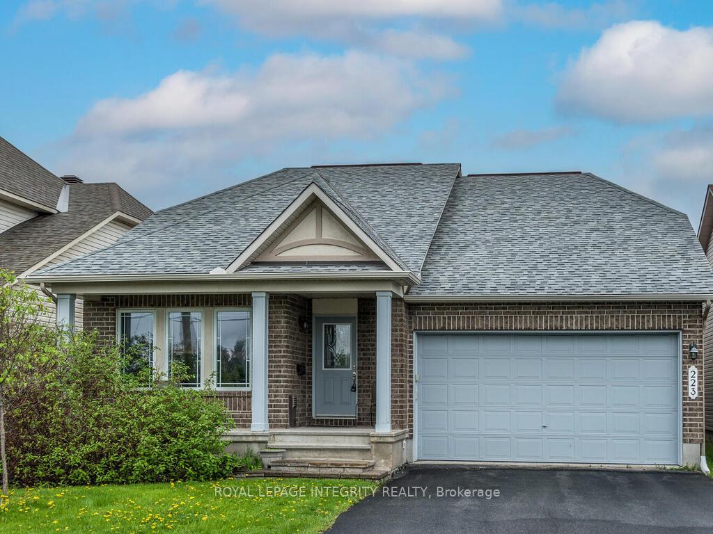 Front of 223 Willow Creek Circle