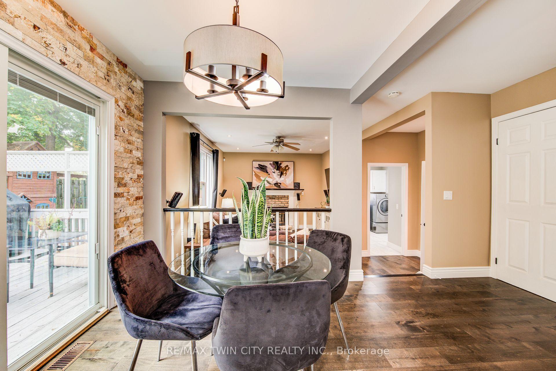 Photo 15 of 295 Wiltshire Place, Waterloo — HOMEH