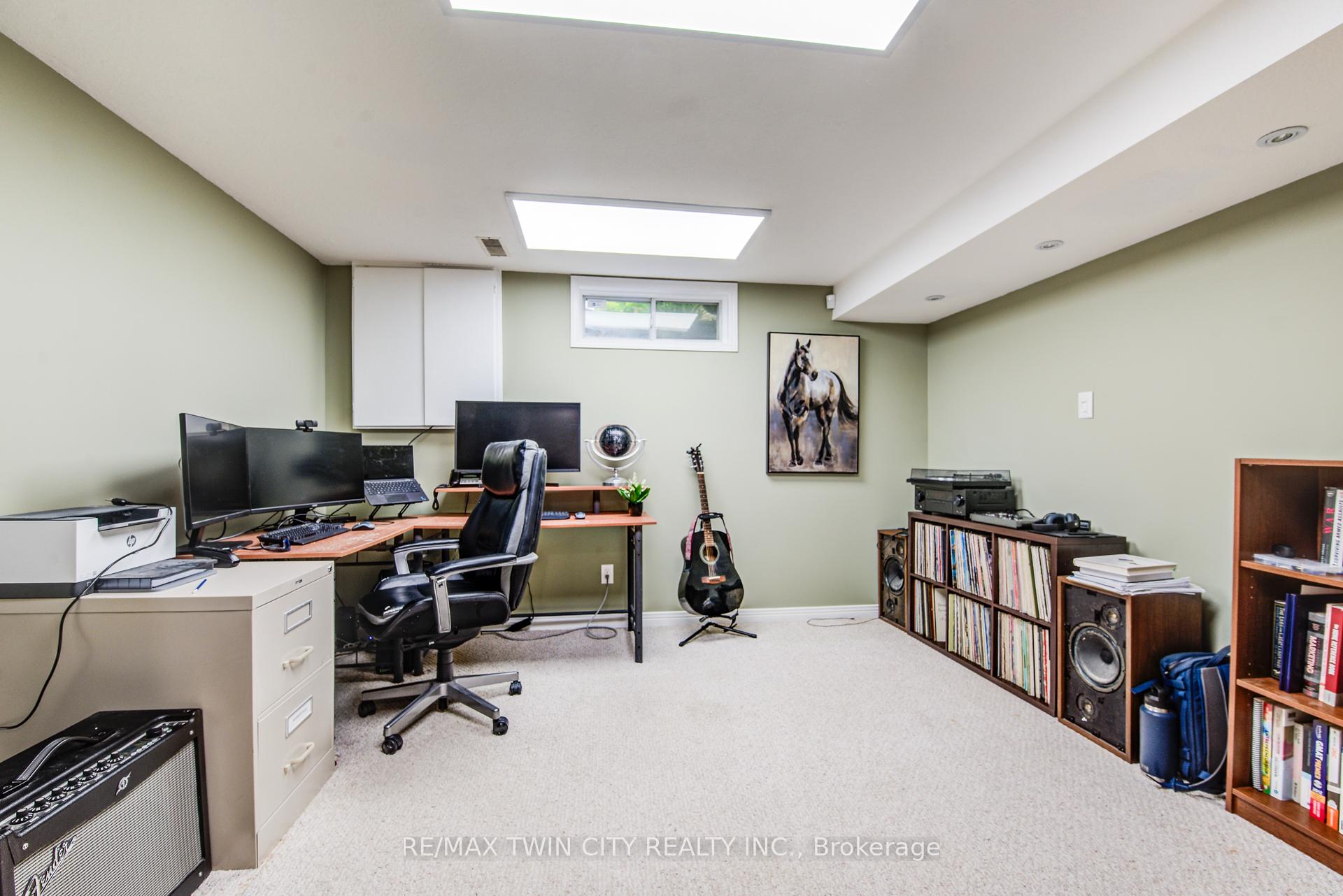 Photo 25 of 295 Wiltshire Place, Waterloo — HOMEH