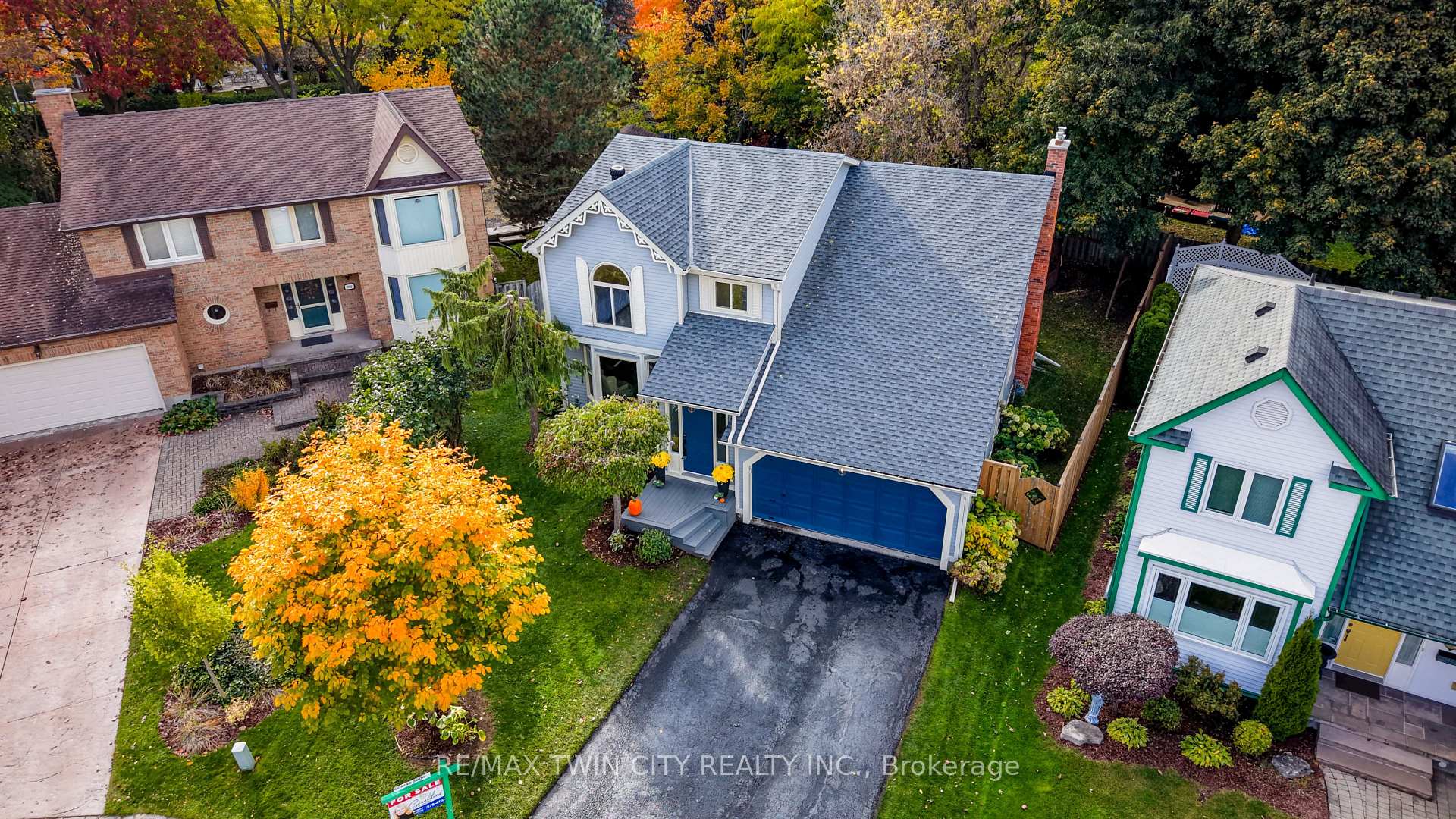 Photo 37 of 295 Wiltshire Place, Waterloo — HOMEH