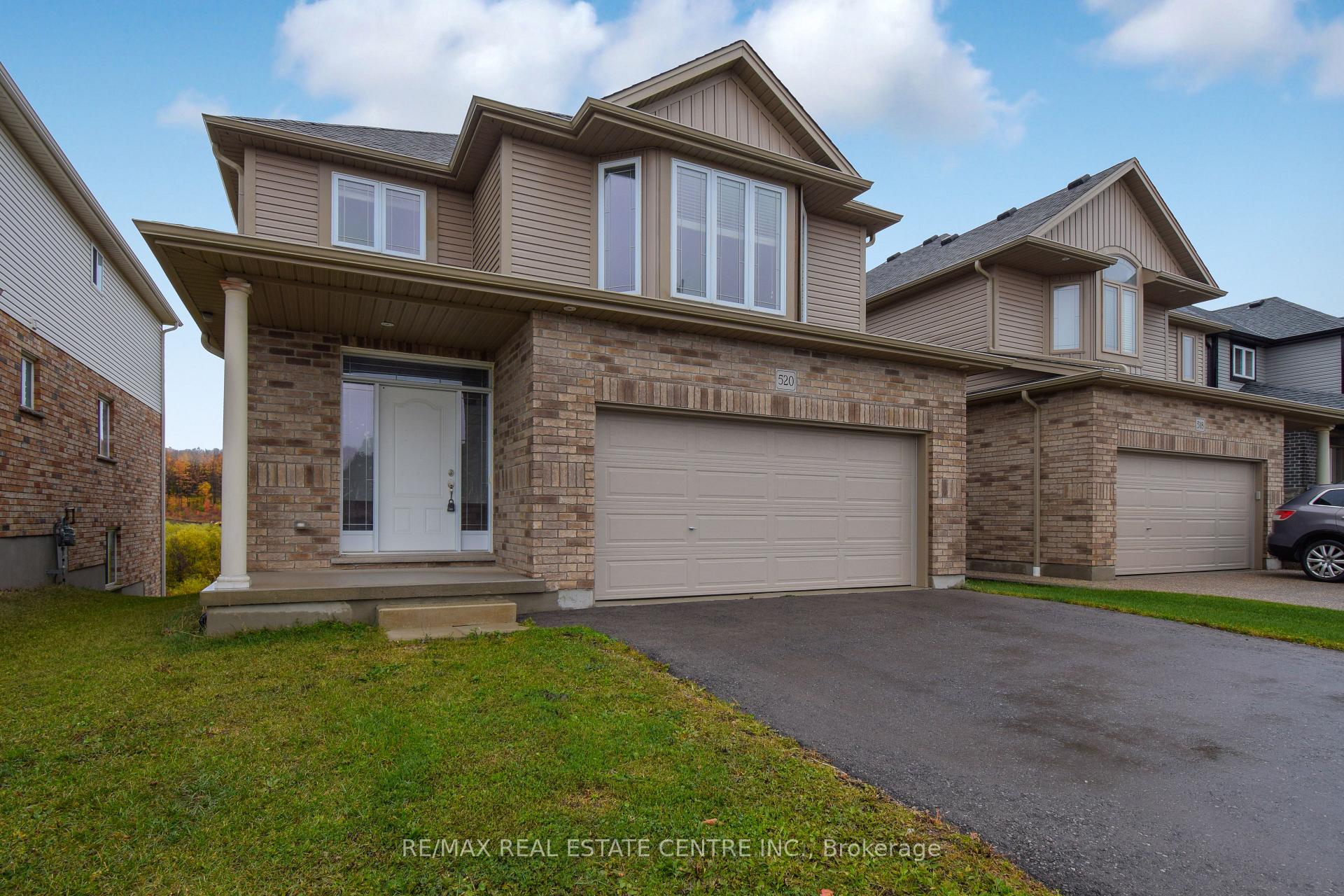 Photo 2 of 520 Sundew Drive, Waterloo, Beechwood — HOMEH