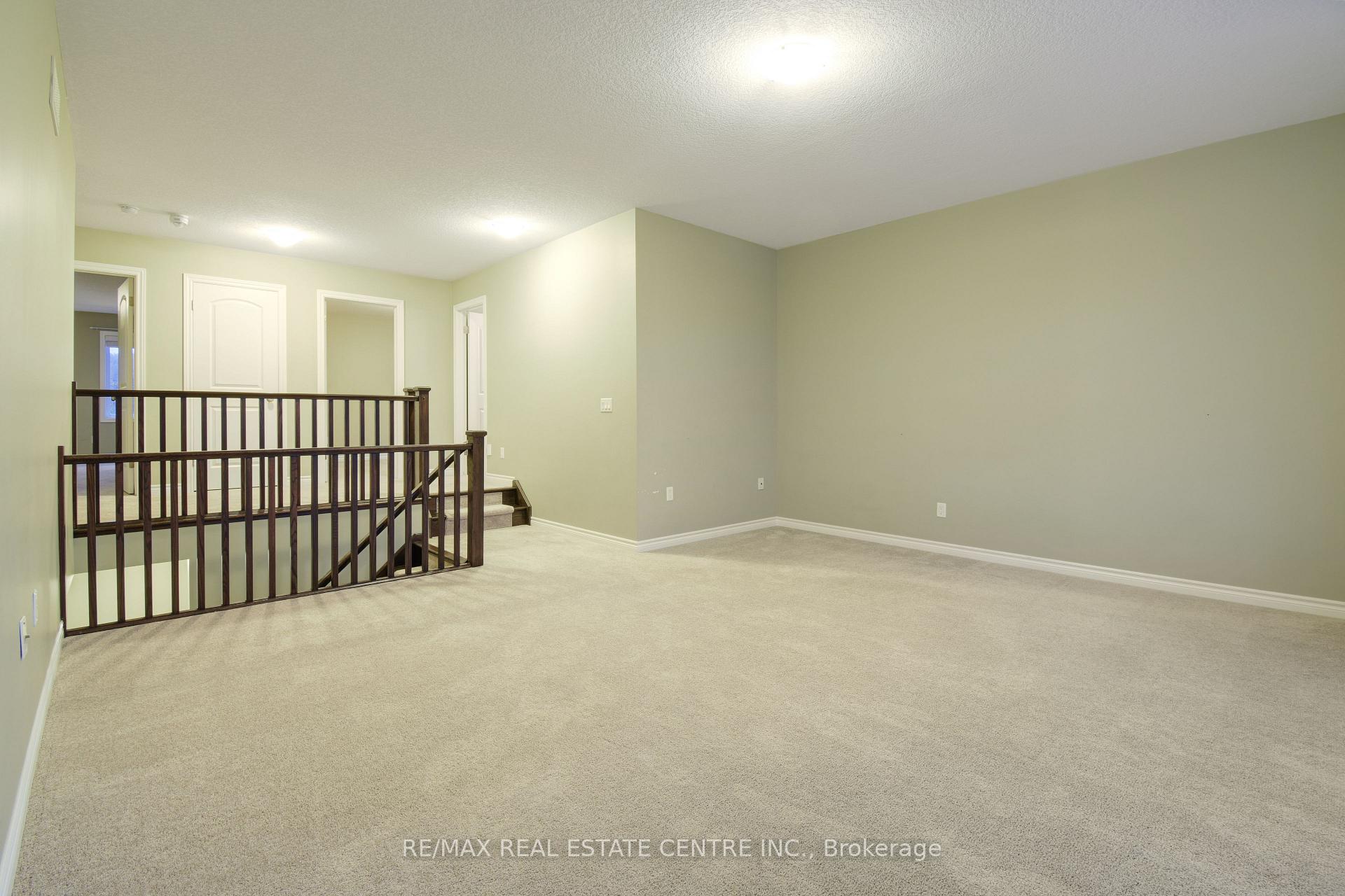 Photo 22 of 520 Sundew Drive, Waterloo, Beechwood — HOMEH