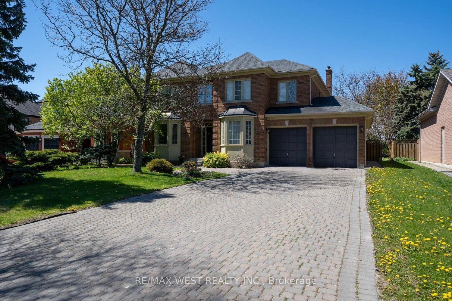 Photo 1 of 38 John Kline Lane, Vaughan, Kleinburg — HOMEH