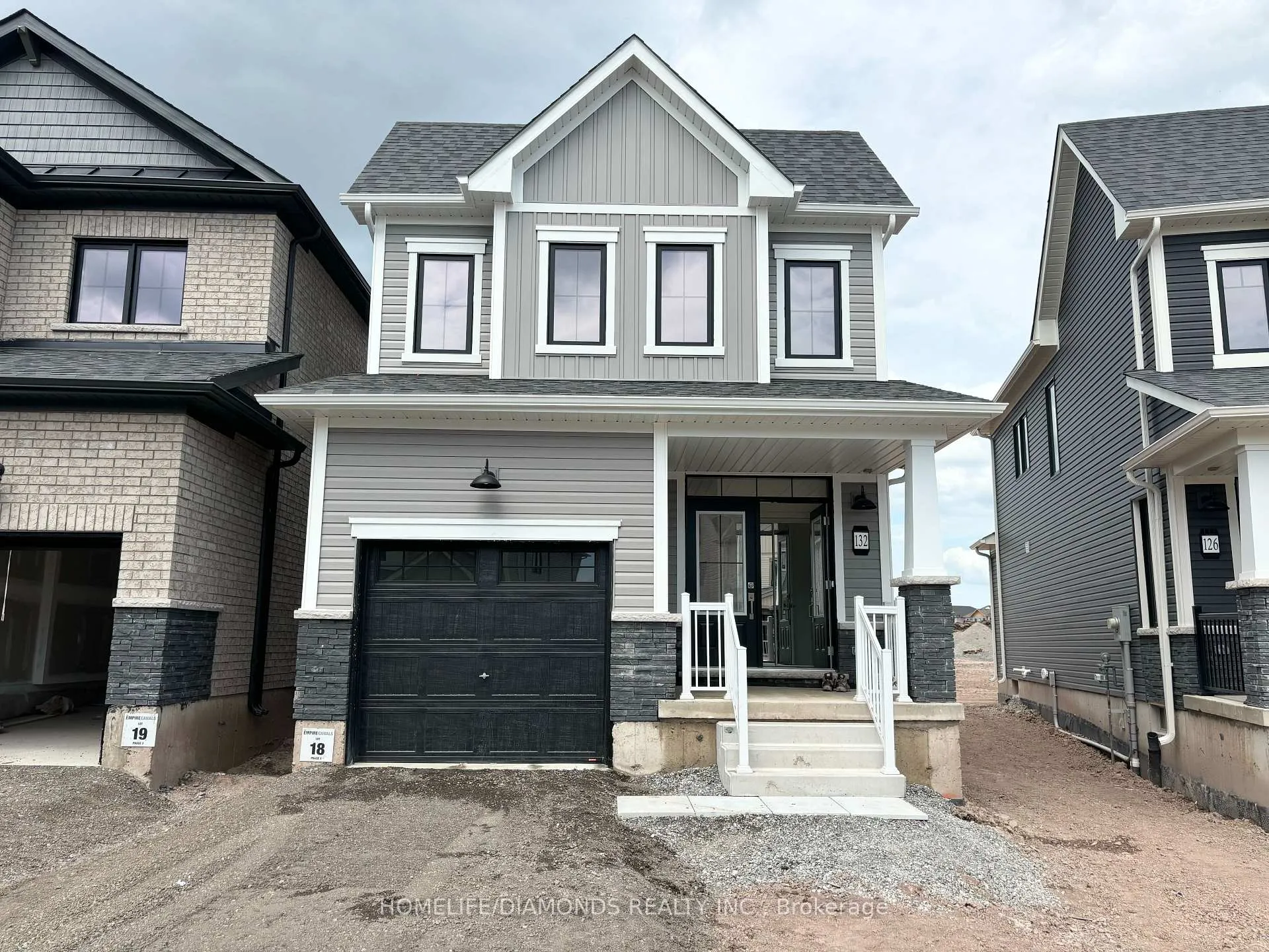 Front of 132 Port Crescent