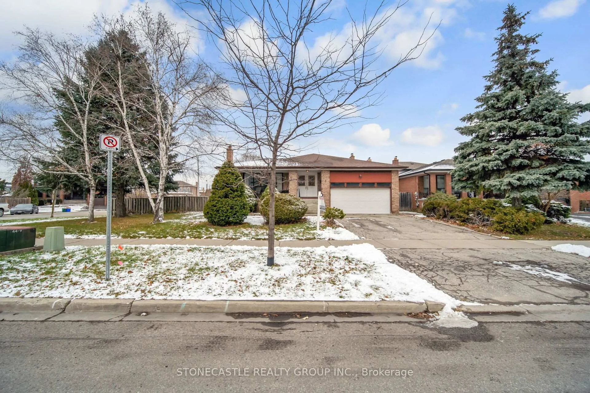 Photo 1 of 5 Francine Court, Vaughan, East Woodbridge — HOMEH