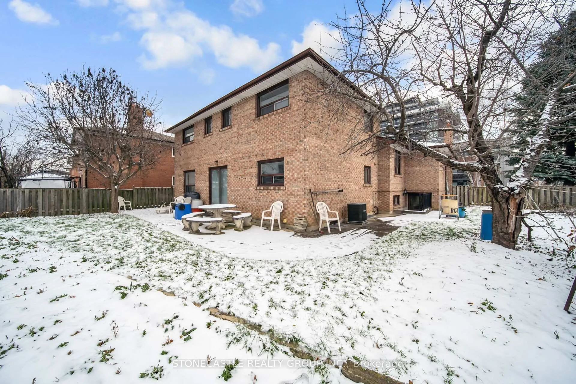 Photo 41 of 5 Francine Court, Vaughan, East Woodbridge — HOMEH