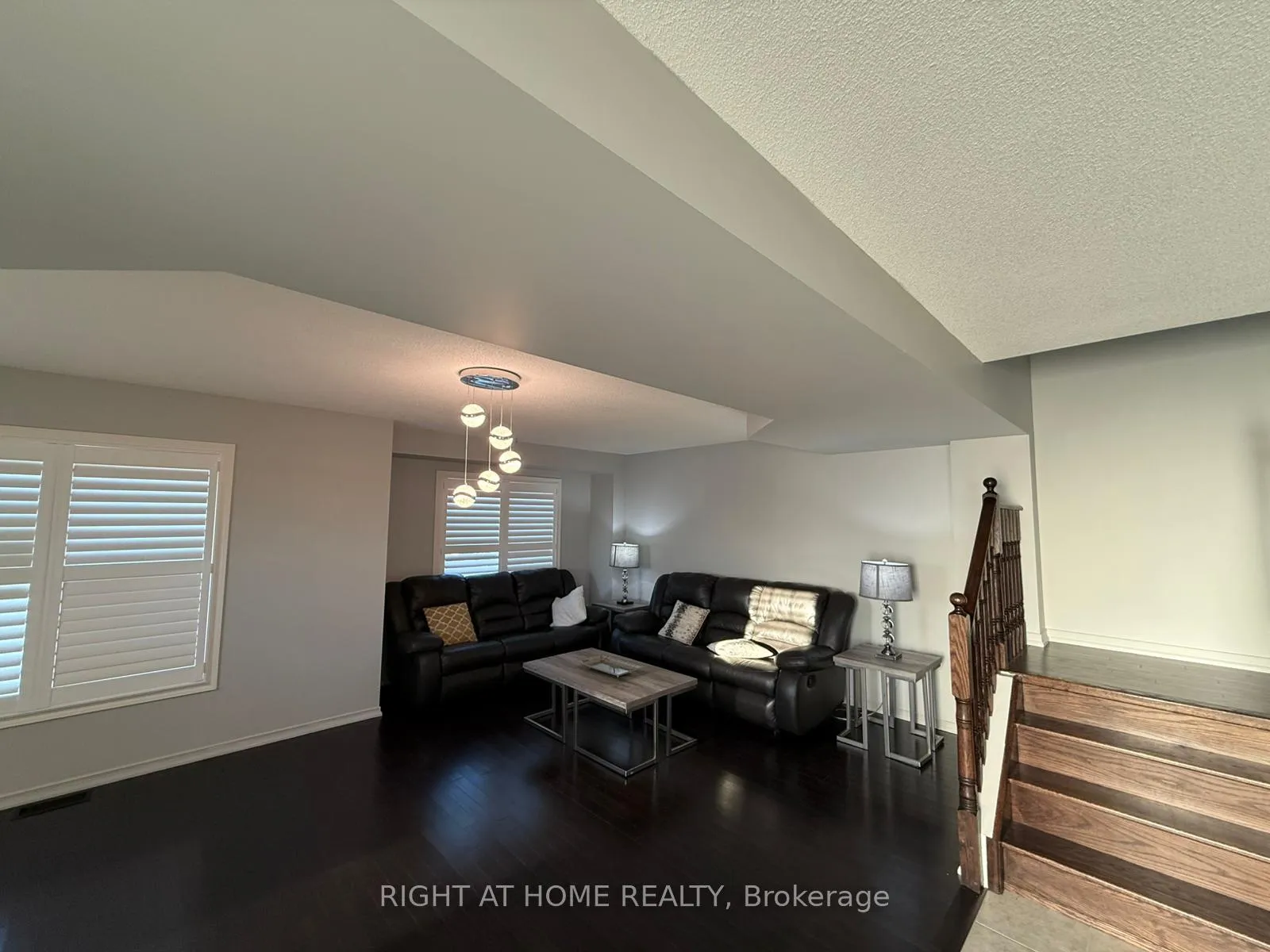 Photo 5 of 1 Mortlock Street E, Ajax, Central East — HOMEH