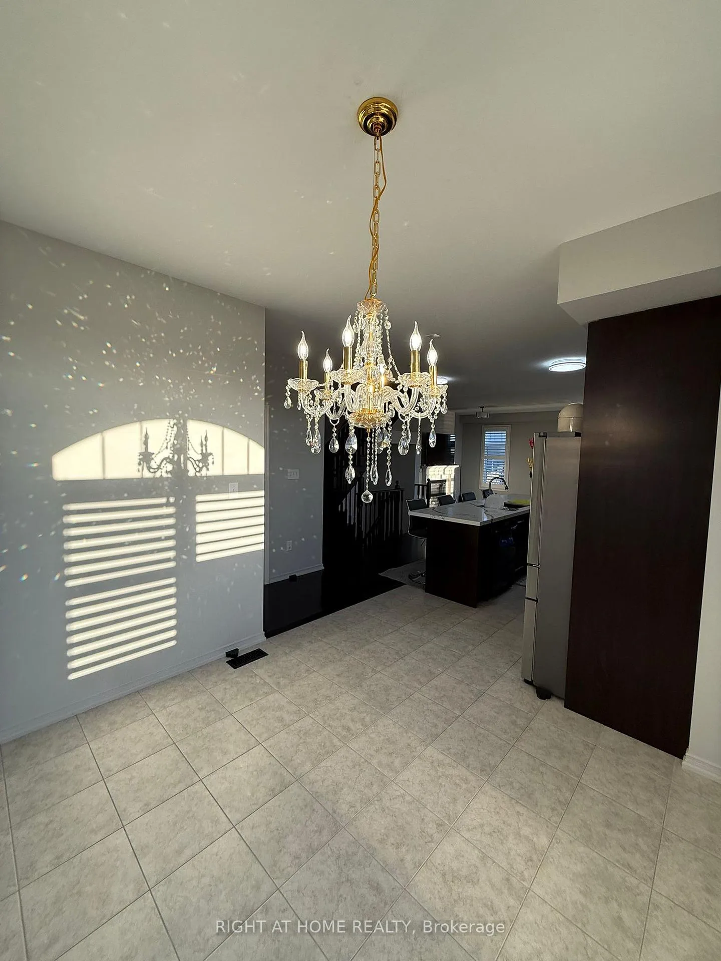Photo 8 of 1 Mortlock Street E, Ajax, Central East — HOMEH