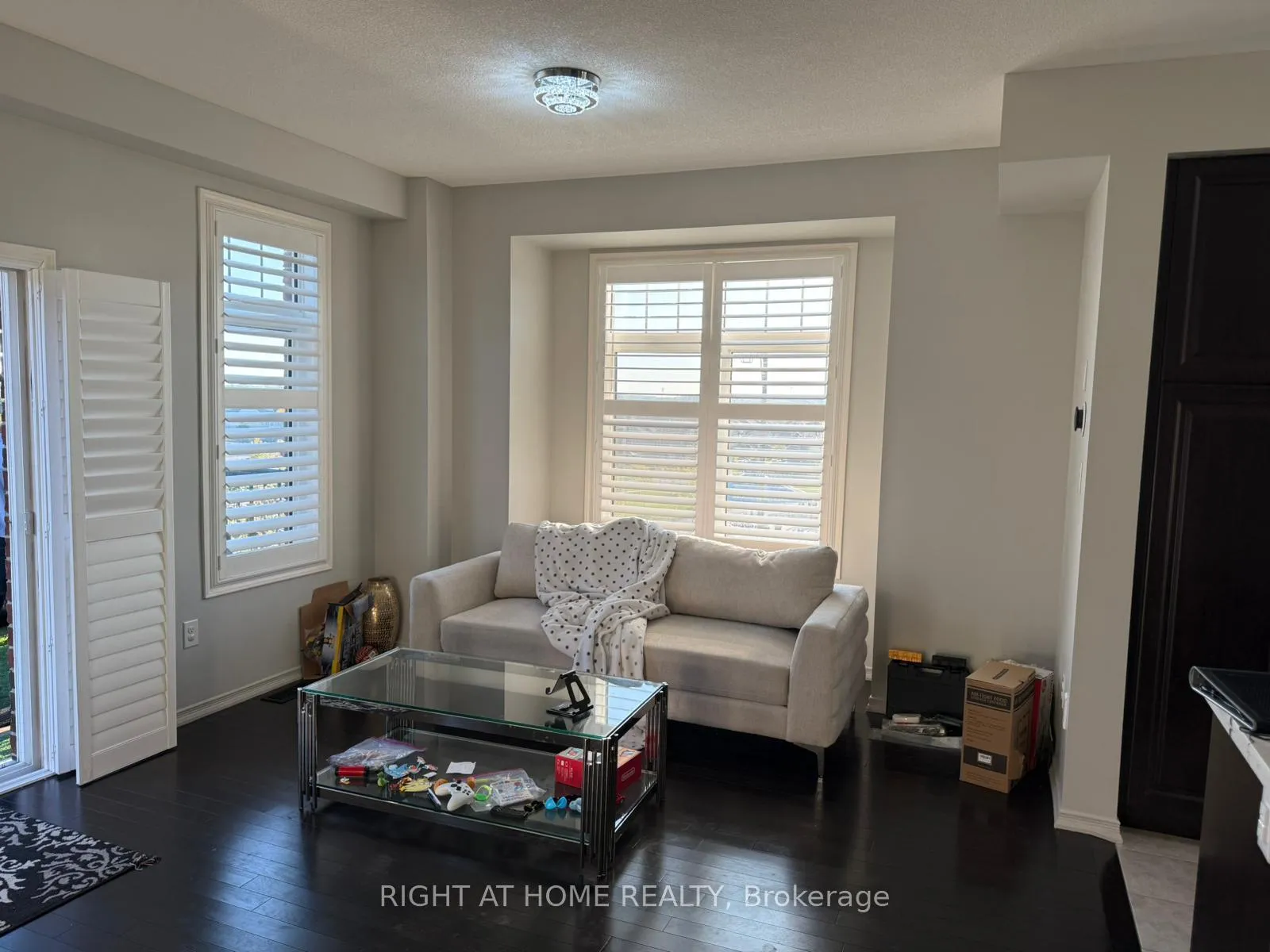 Photo 9 of 1 Mortlock Street E, Ajax, Central East — HOMEH