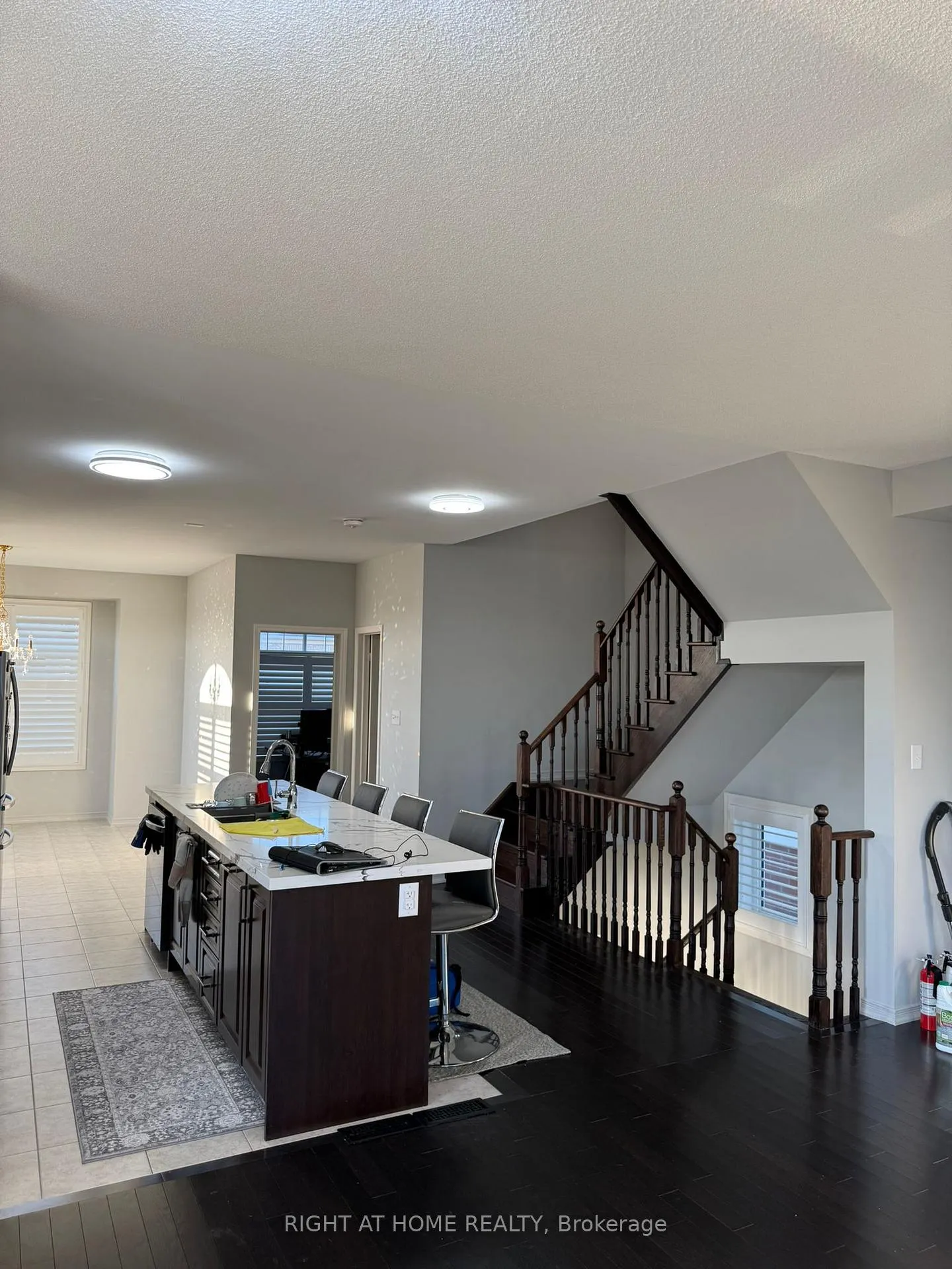 Photo 11 of 1 Mortlock Street E, Ajax, Central East — HOMEH