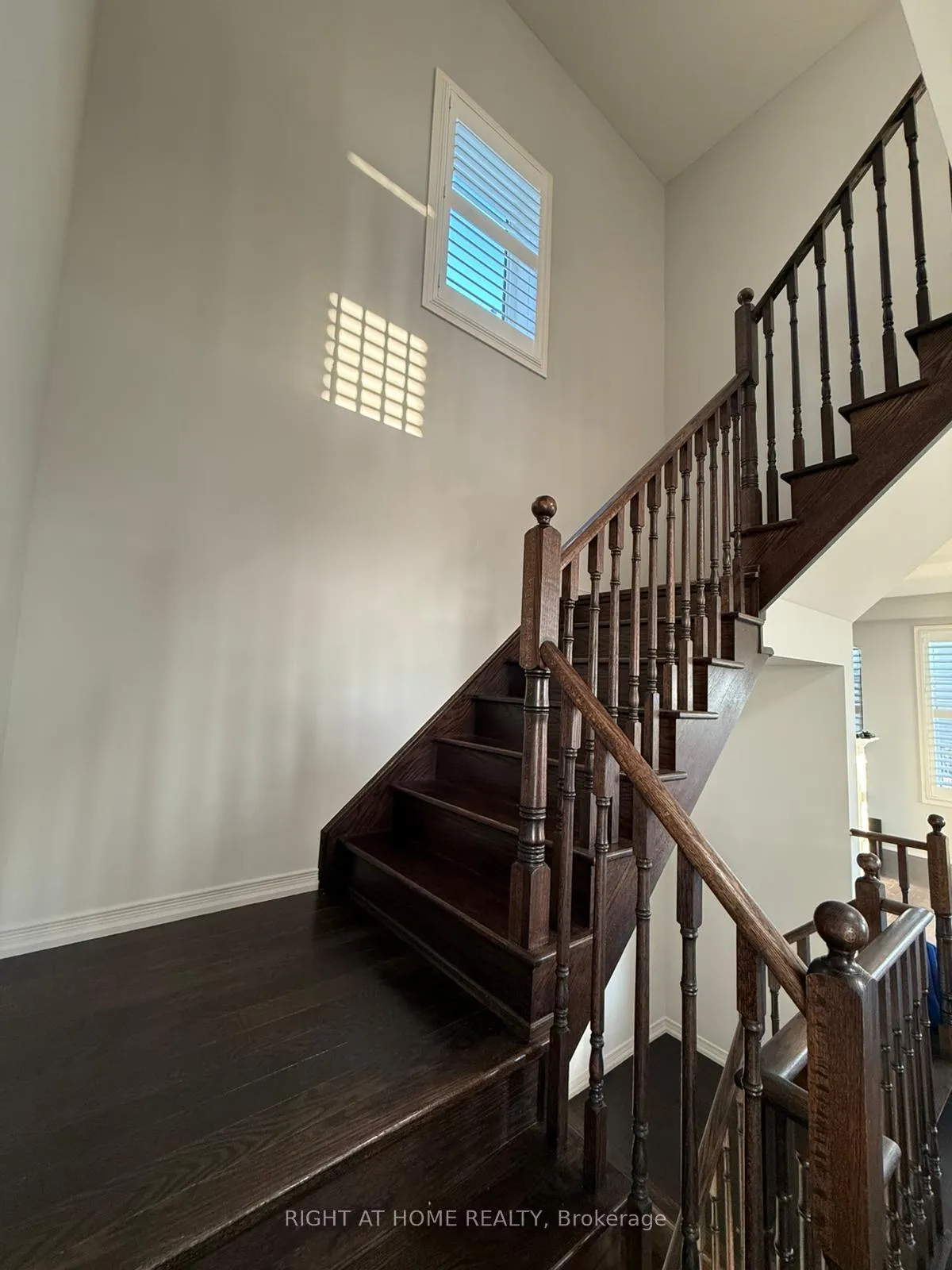 Photo 18 of 1 Mortlock Street E, Ajax, Central East — HOMEH