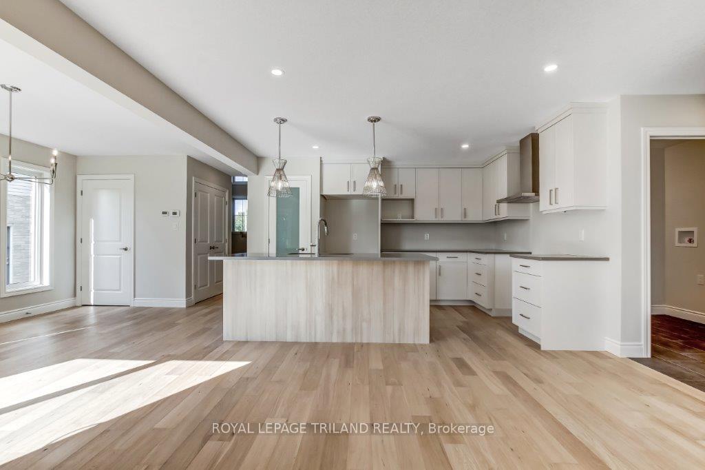 Photo 8 of Lot 7 Macleod Court, West Elgin, West Lorne — HOMEH