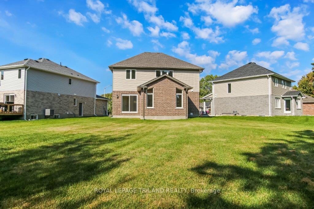 Photo 29 of Lot 7 Macleod Court, West Elgin, West Lorne — HOMEH