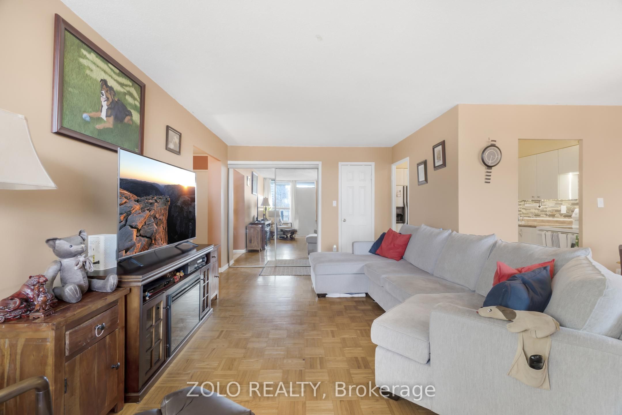Photo 34 of Unit 618, 10 Edgecliff Golfway, Toronto, Flemingdon Park — HOMEH