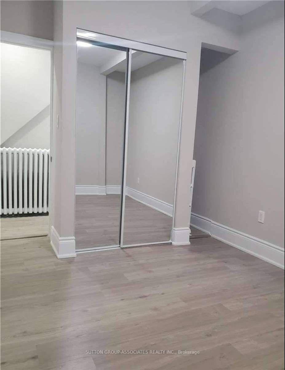Photo 6 of Unit Main, 521 Rogers Road, Toronto, Keelesdale-Eglinton West — HOMEH